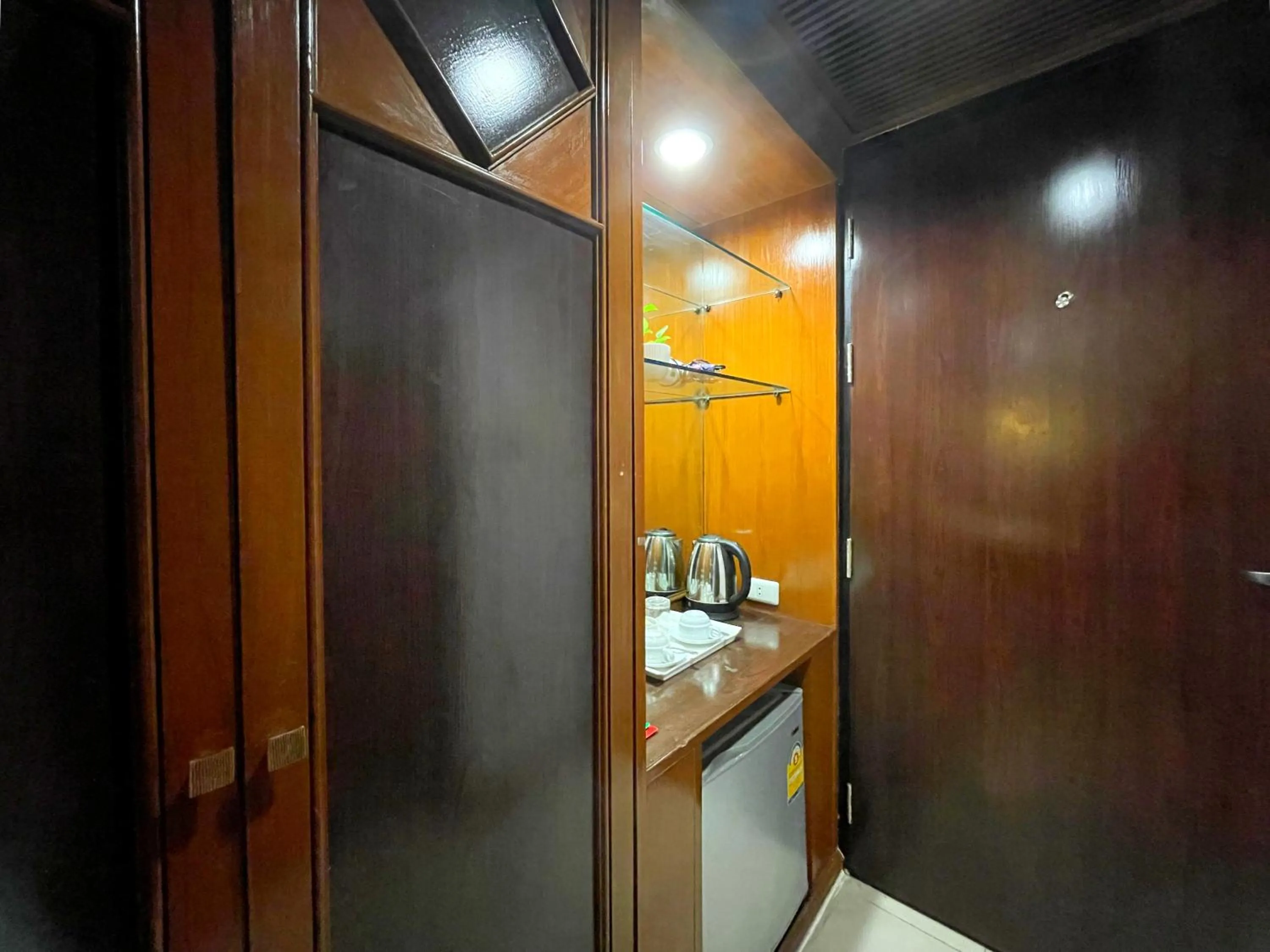 Bedroom in Arawana Regency Park Sukhumvit