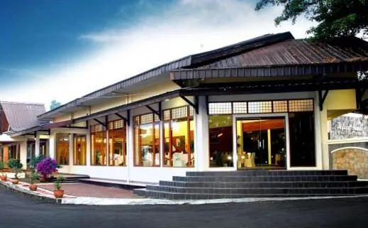 Facade/entrance in Sari Ater Hotel & Resort