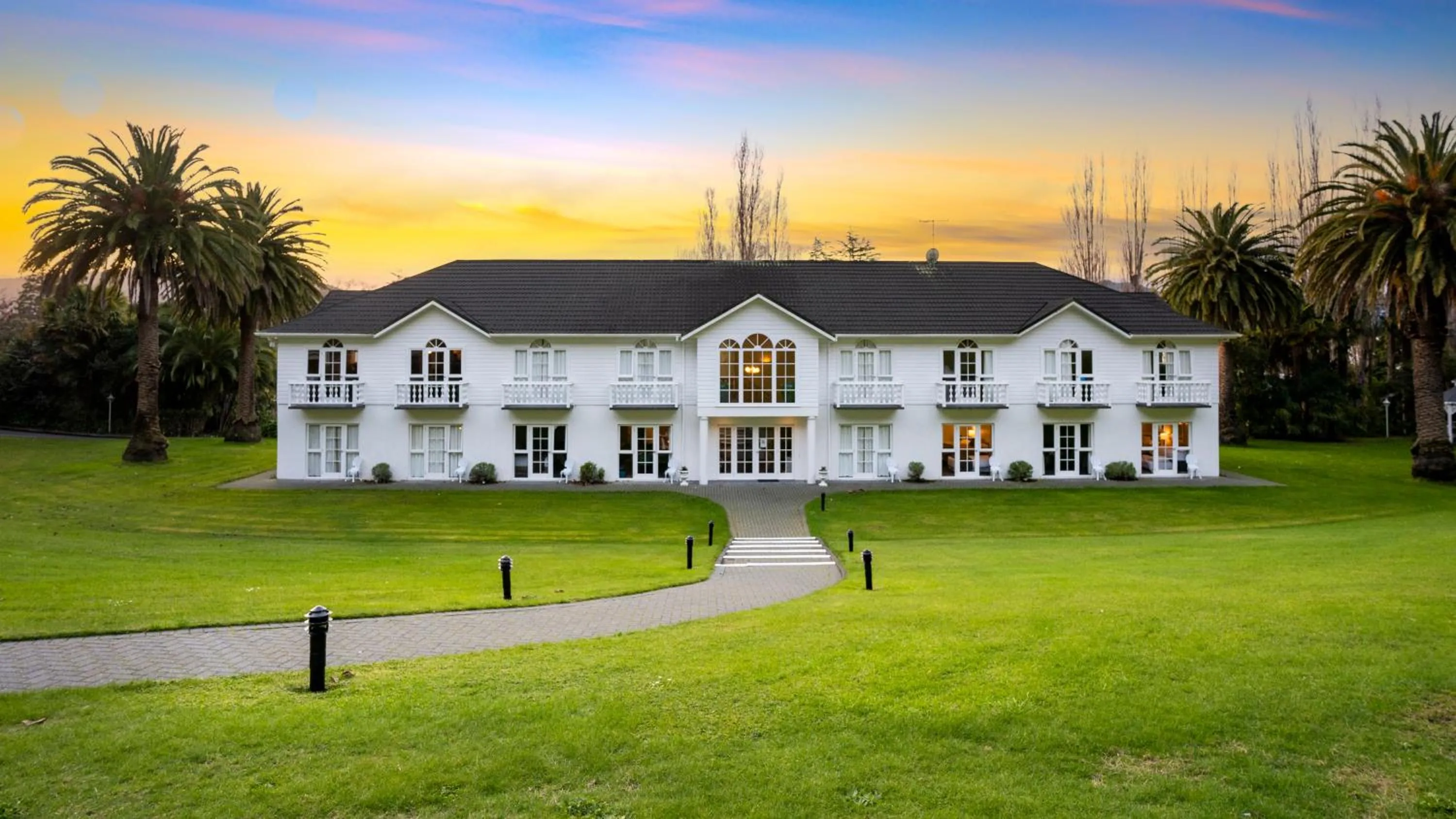 Property building in Wallaceville Motor Lodge