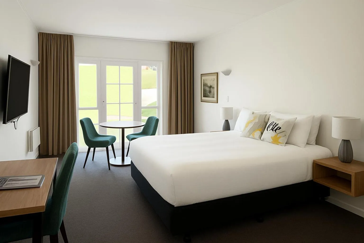 Bedroom, Bed in Wallaceville Motor Lodge