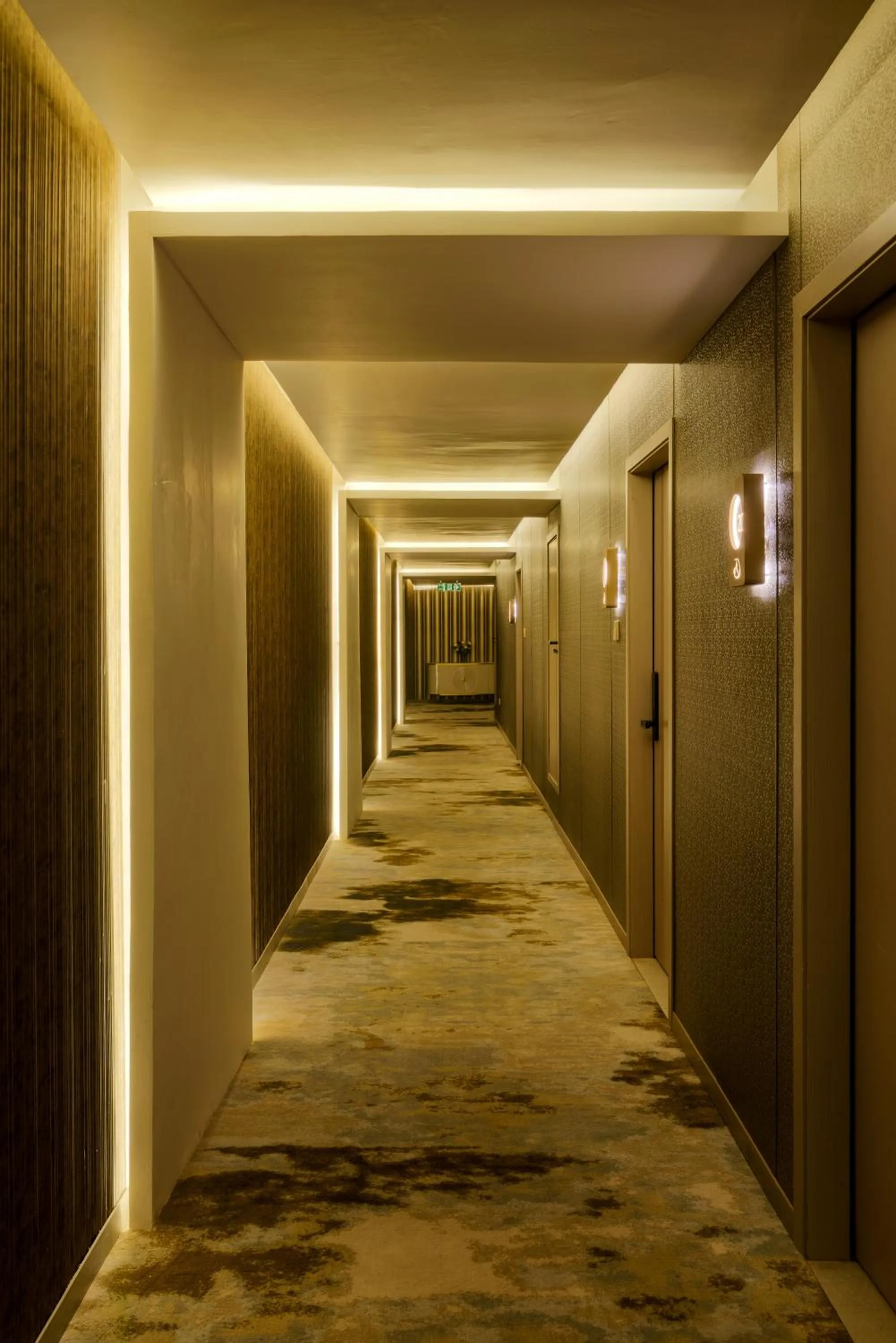 Avenra Gardens Hotel