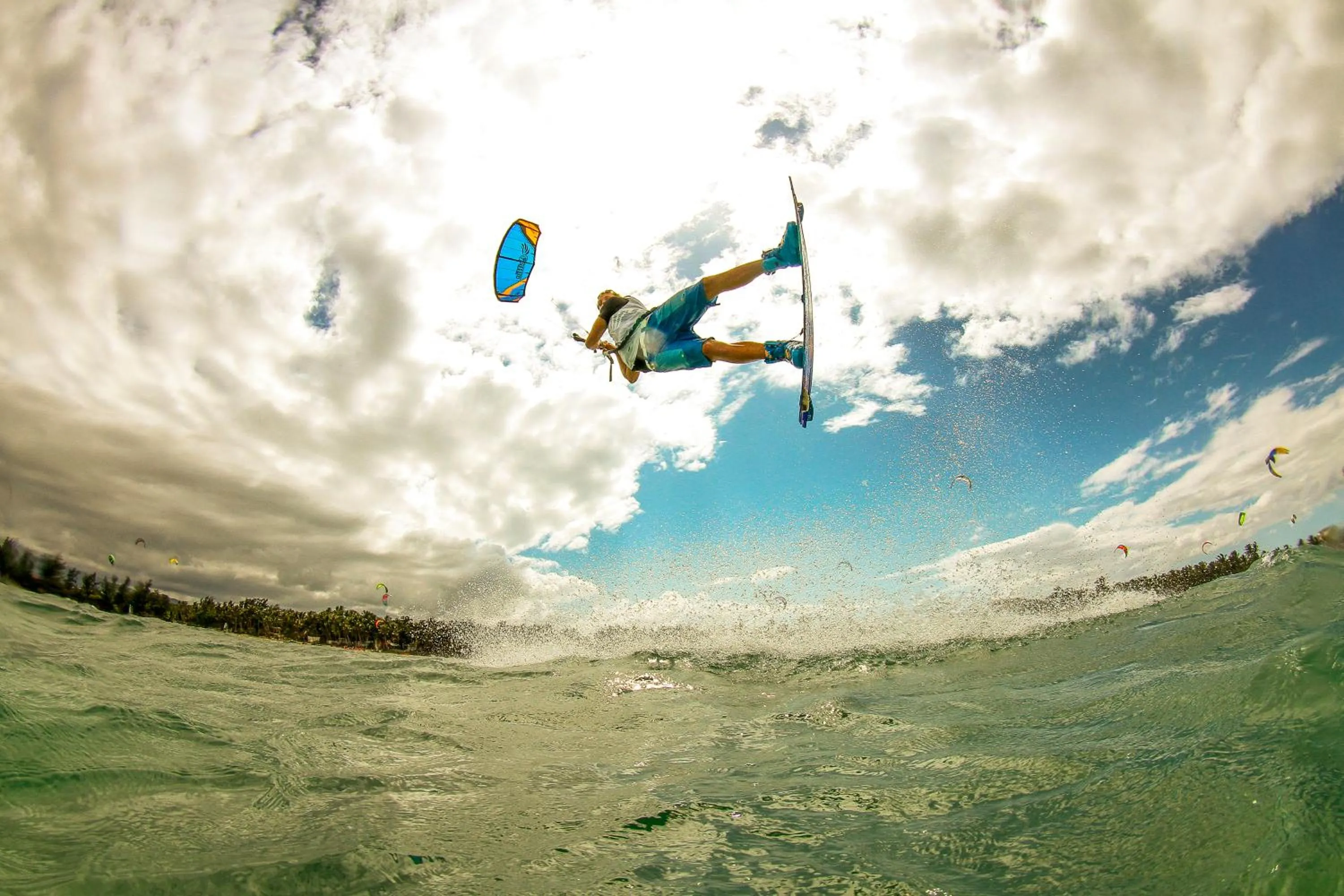 Windsurfing in Aissatou Beach Resort