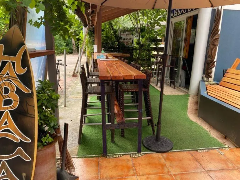 Restaurant/places to eat in Aissatou Beach Resort