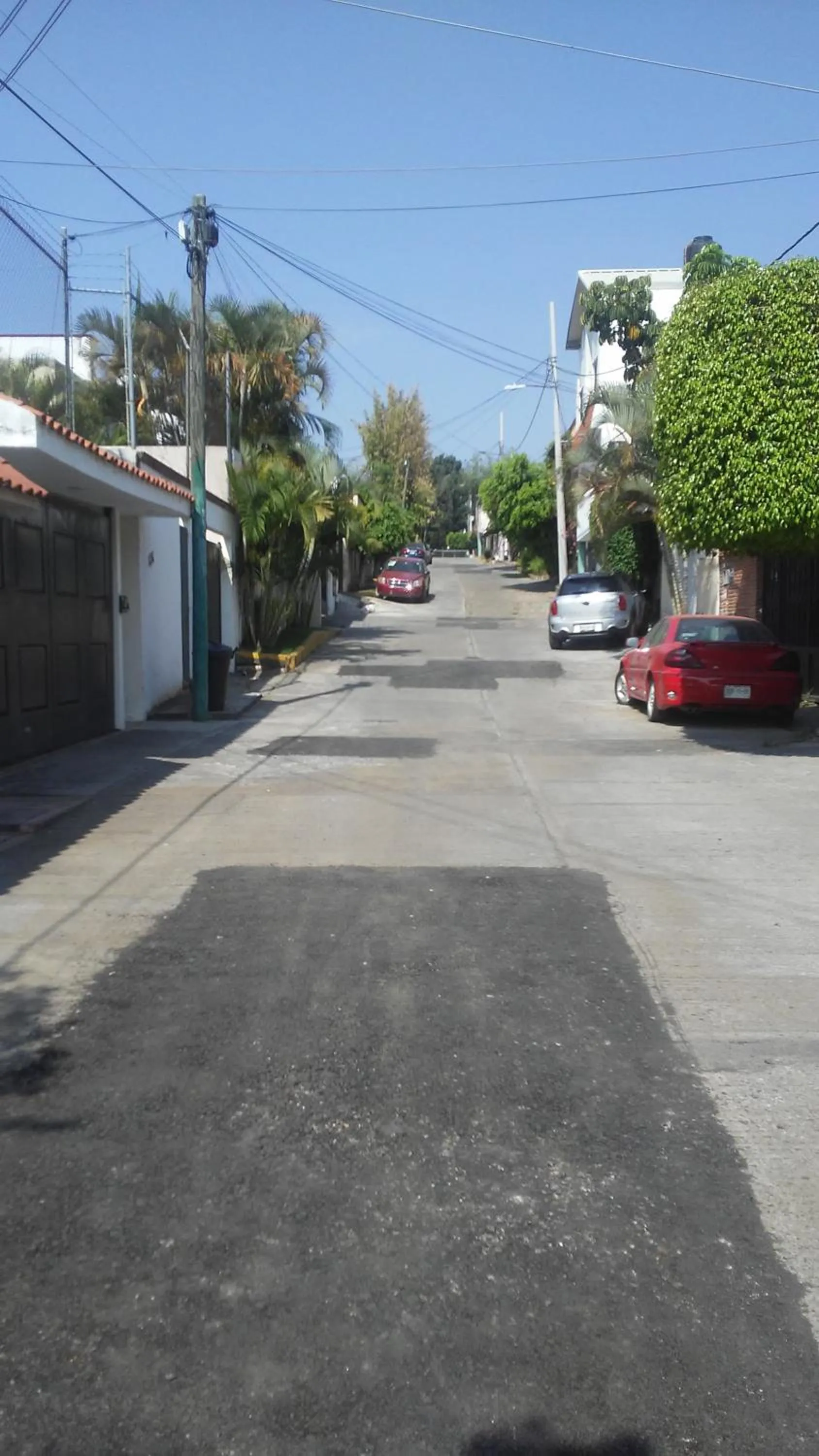 Casa privada para descanso, se renta para 8 personas completa Y tambien por habitacion con baño privado para 2 o 4 personas compartiendo areas comunes