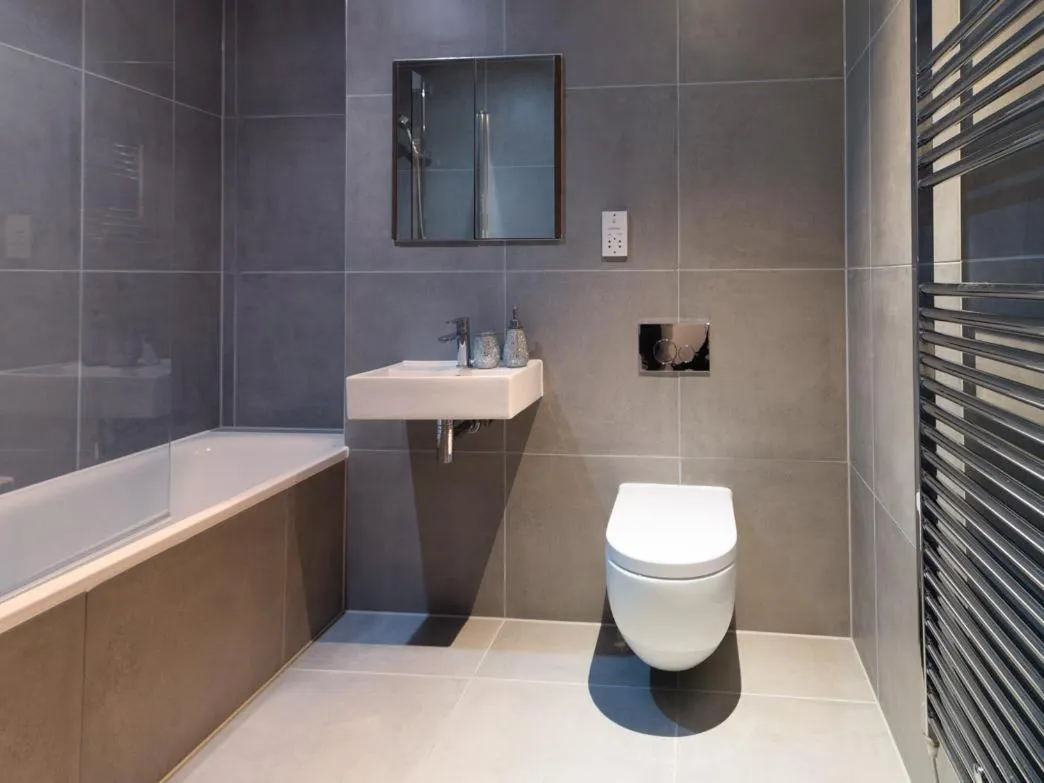 Bathroom in Central Tower Bridge Apartment