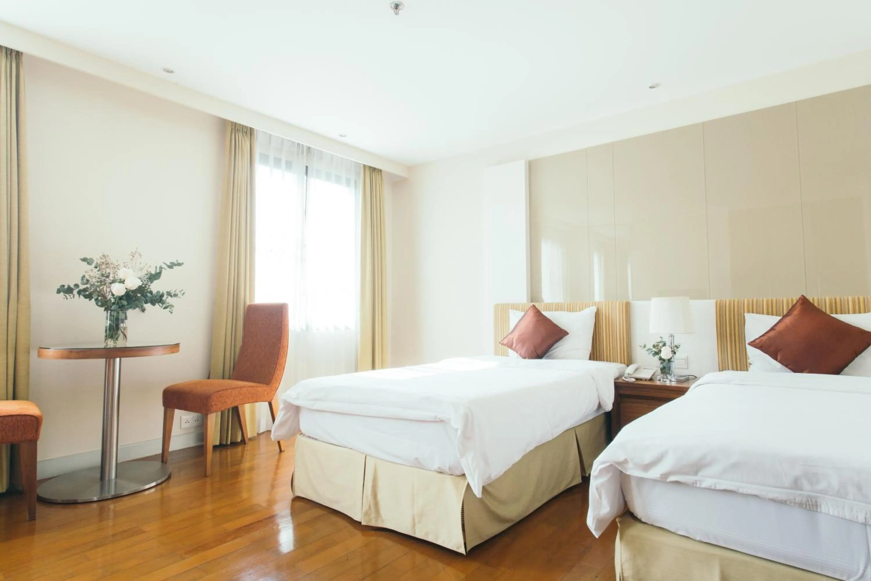 Bedroom, Bed in Thomson Residence Hotel