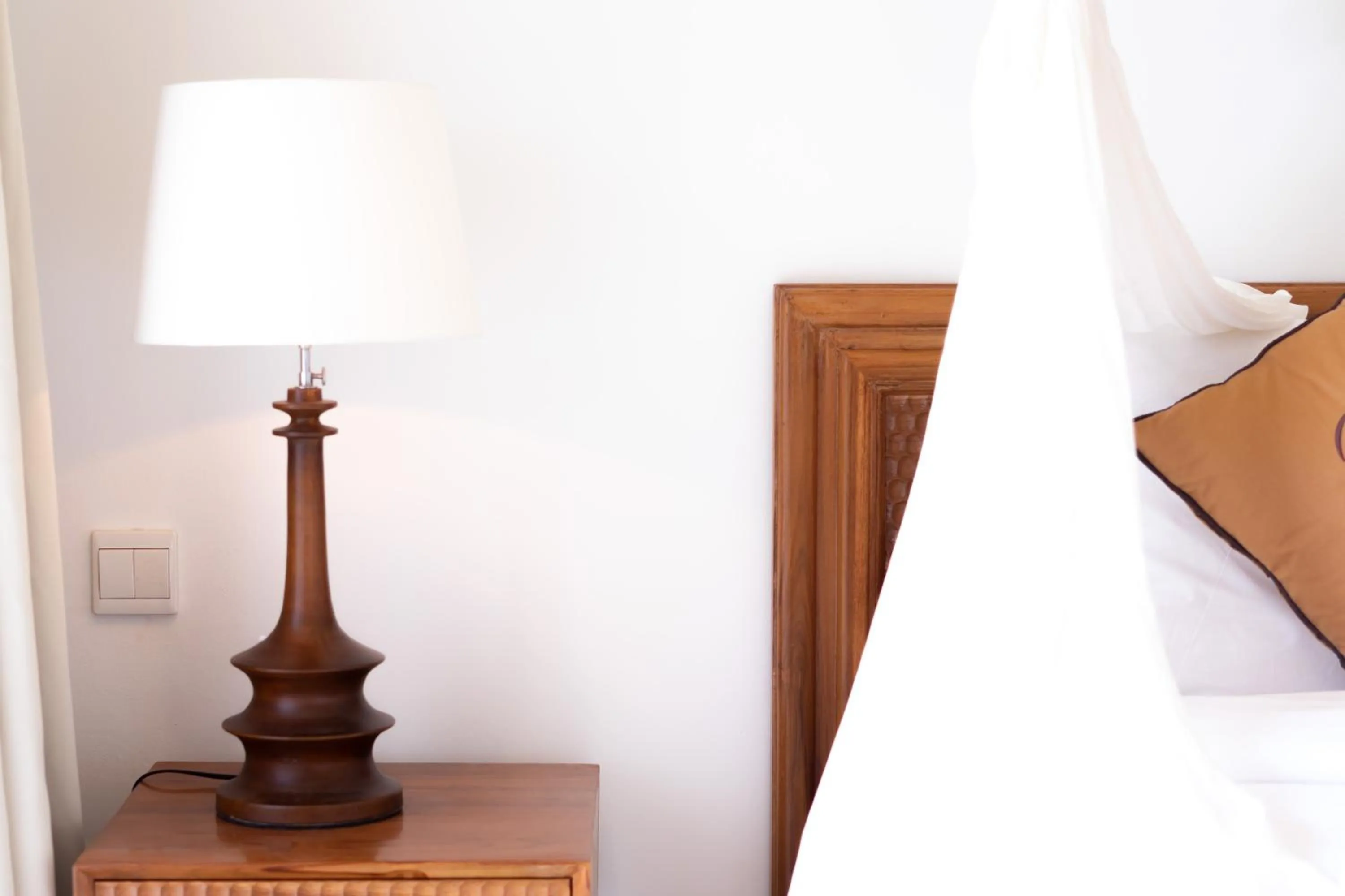 Decorative detail, Bed in Villa Sonia Bisma