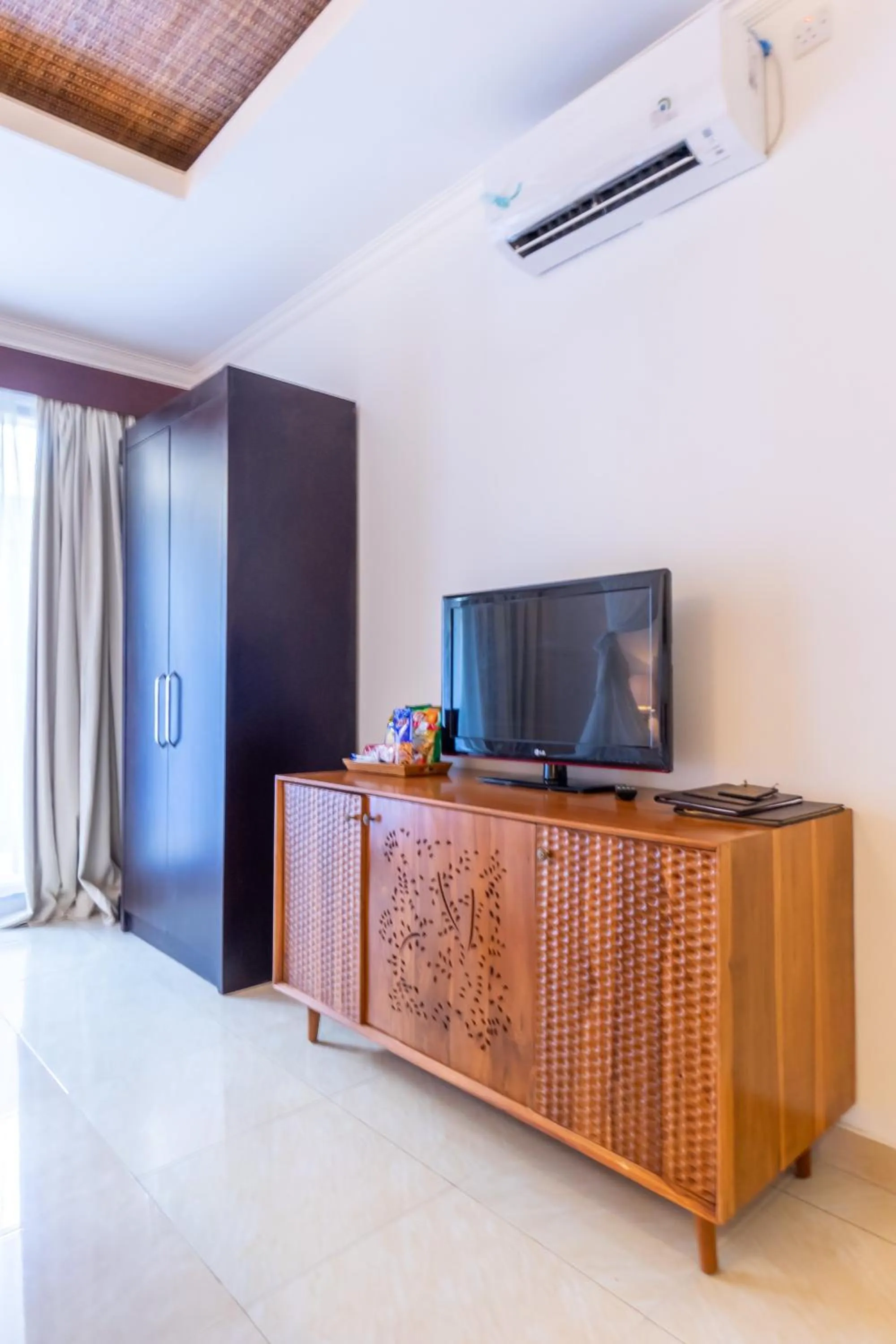 TV and multimedia in Villa Sonia Bisma