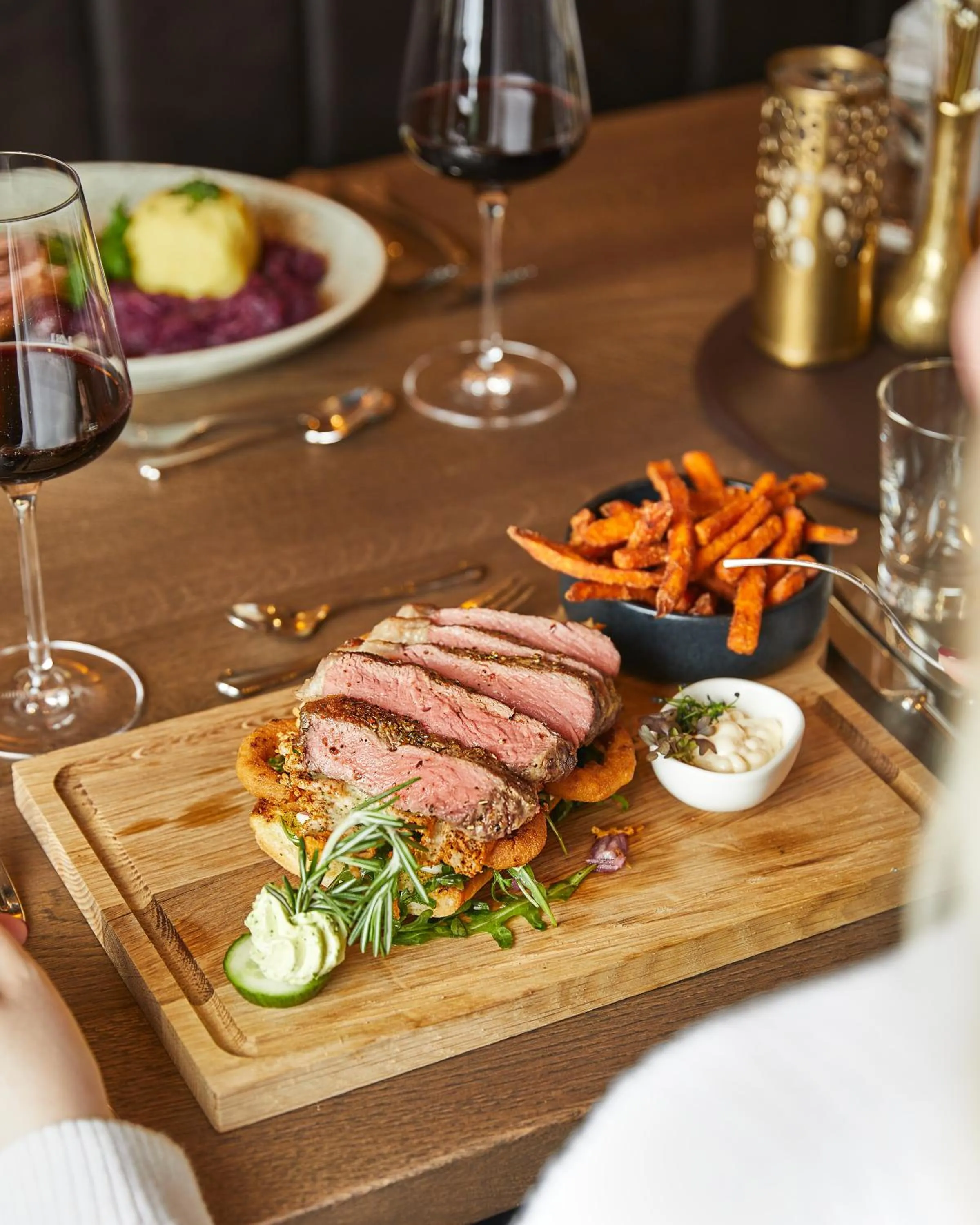 Restaurant/places to eat in Hotel Neue Post