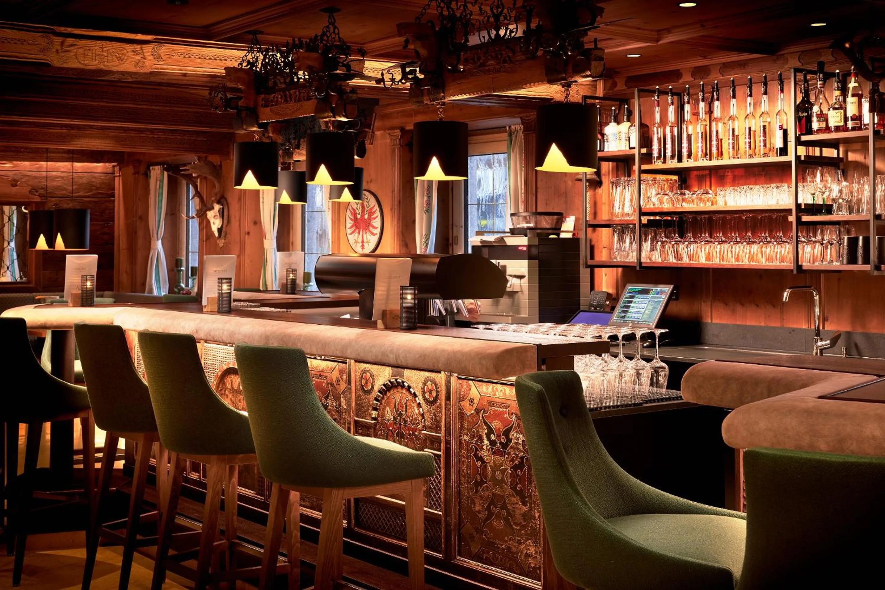 Lounge or bar in Hotel Neue Post