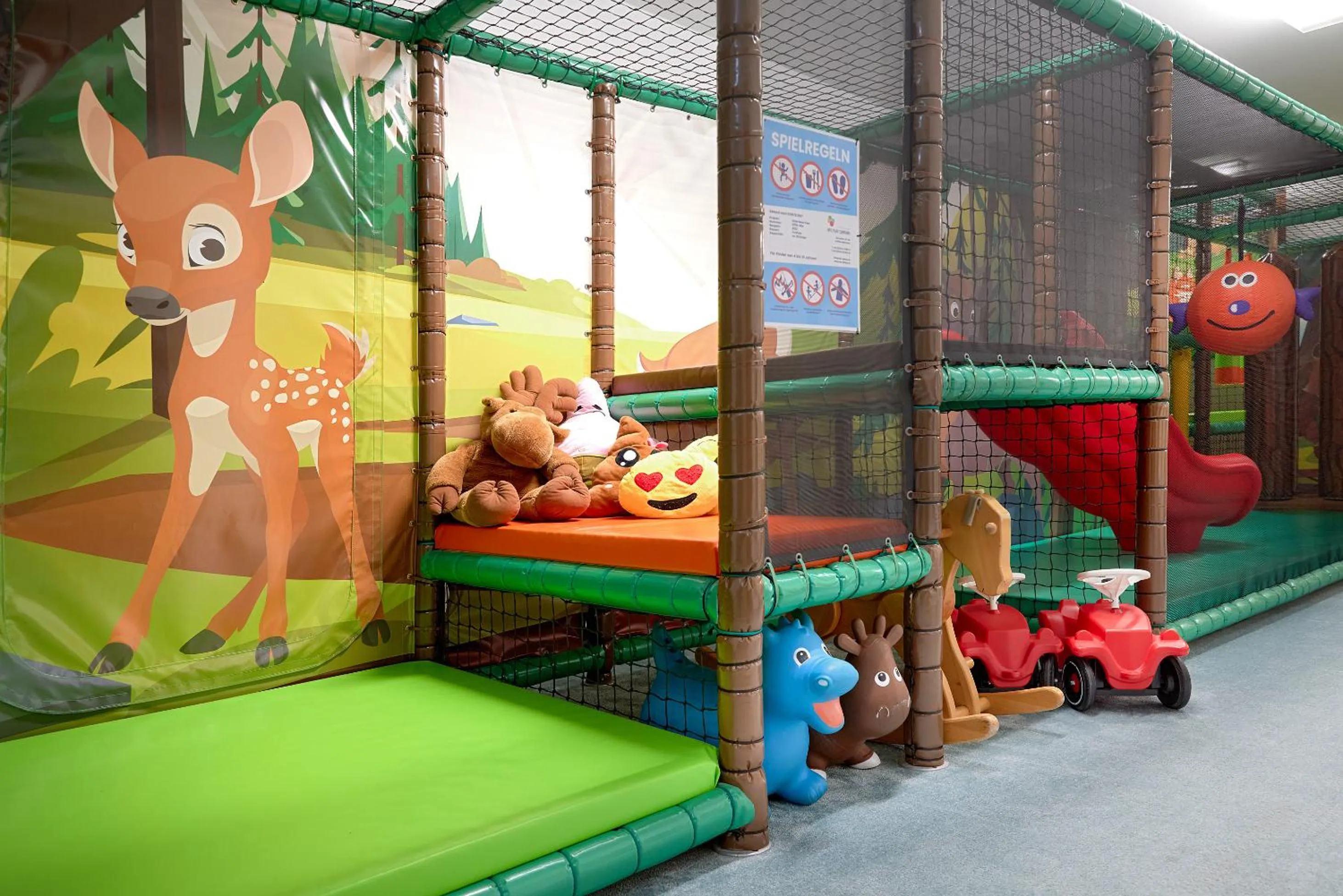 Game Room in Hotel Neue Post