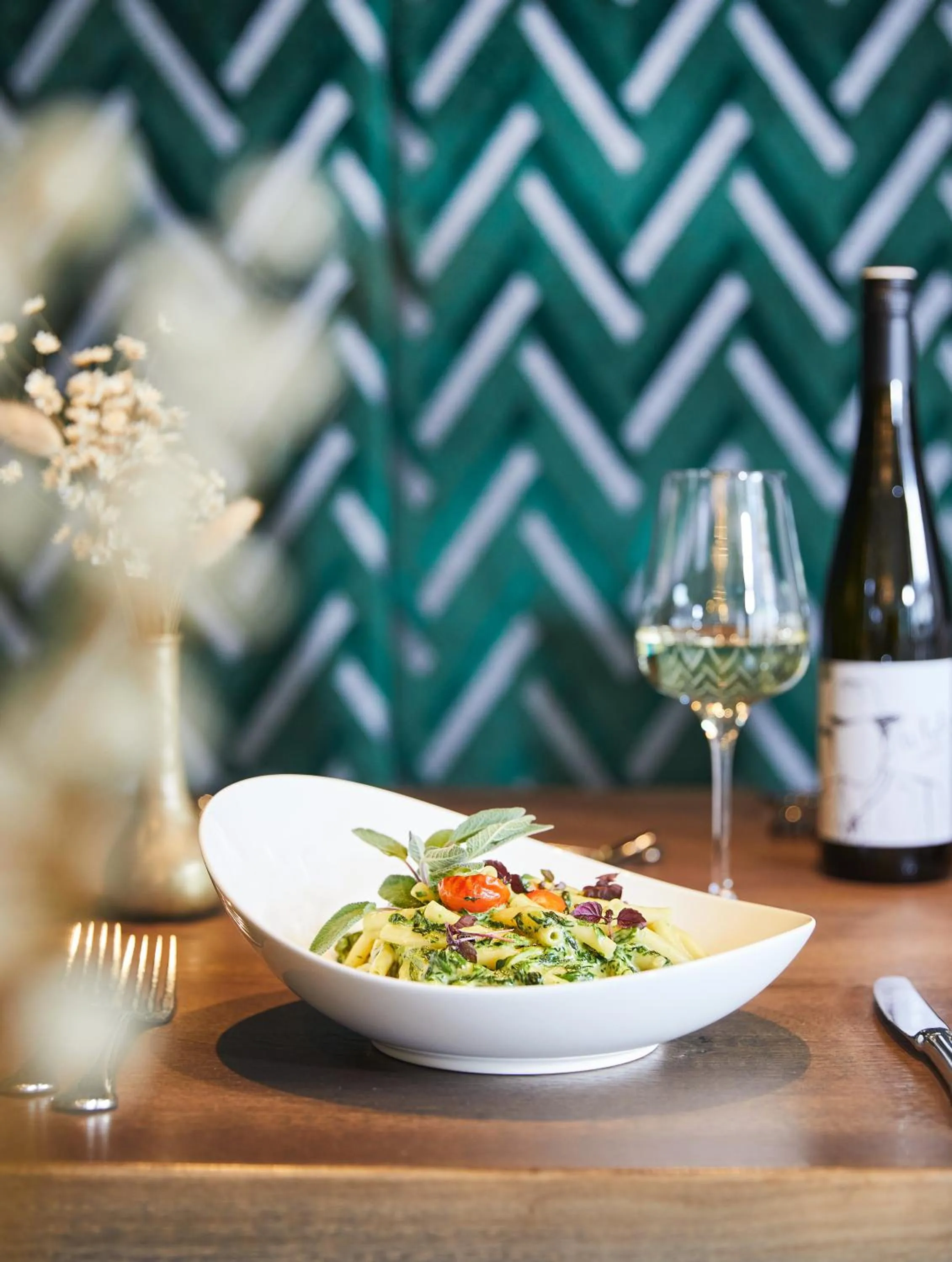 Restaurant/places to eat in Hotel Neue Post