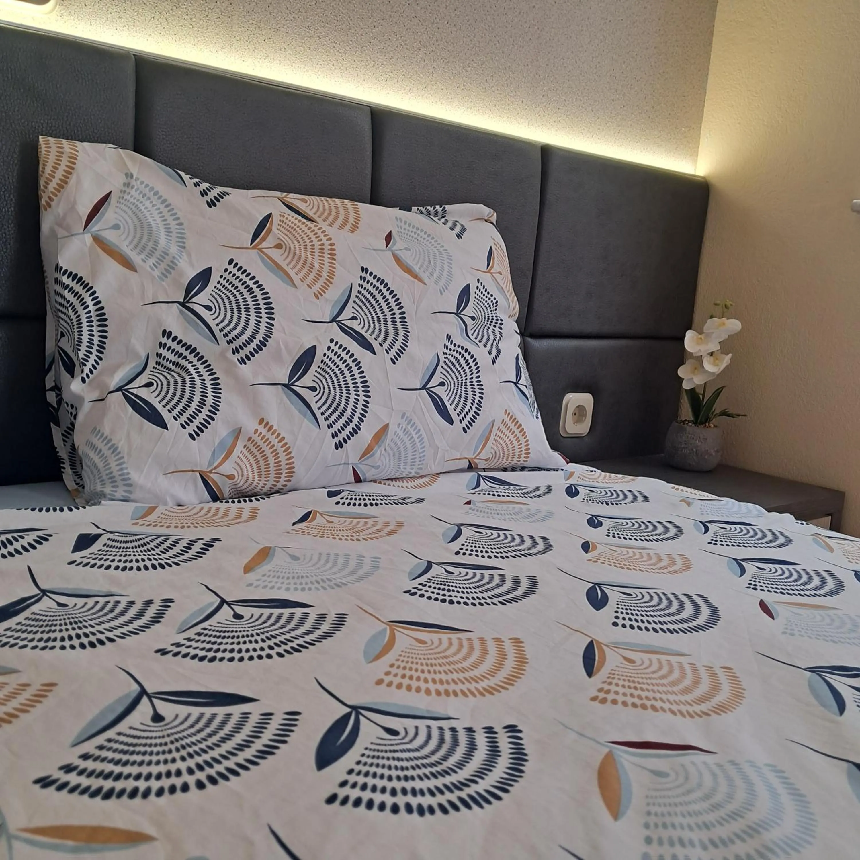 Bedroom, Bed in Villa Rimari