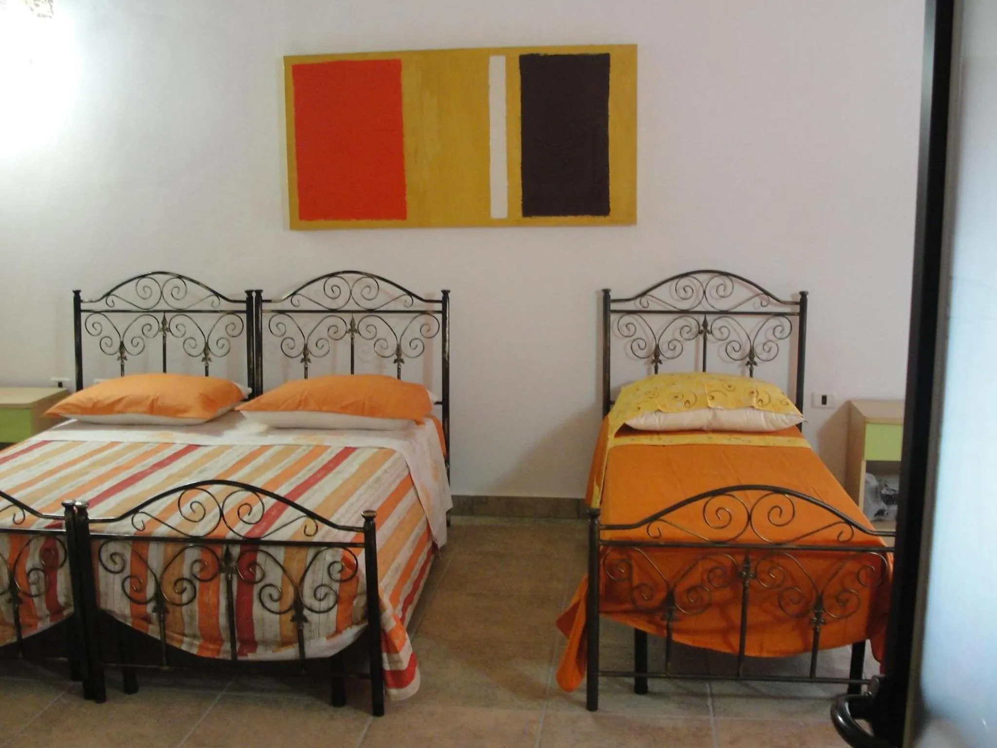 Bed in B&B NONNA TINA