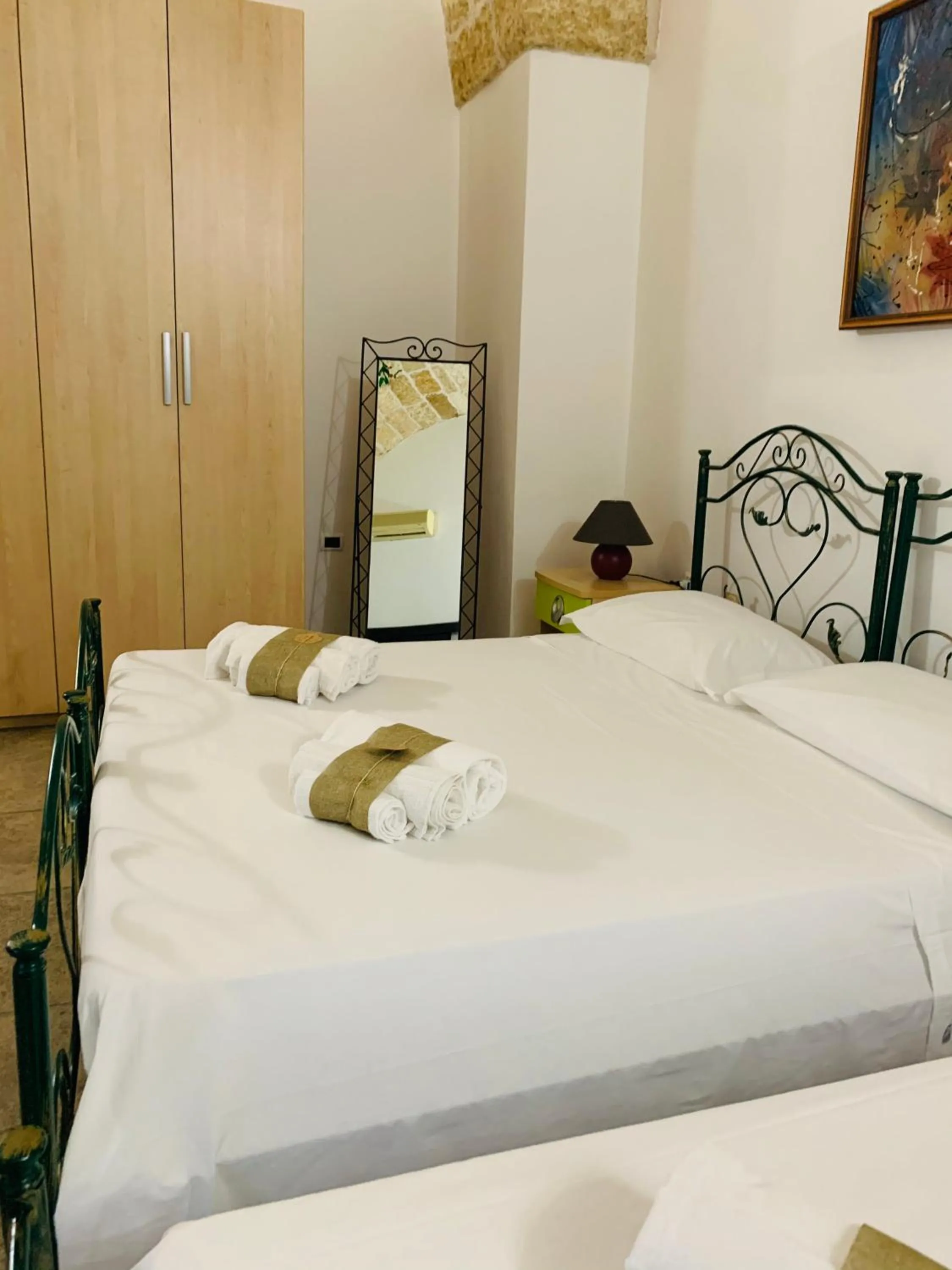 Bed in B&B NONNA TINA