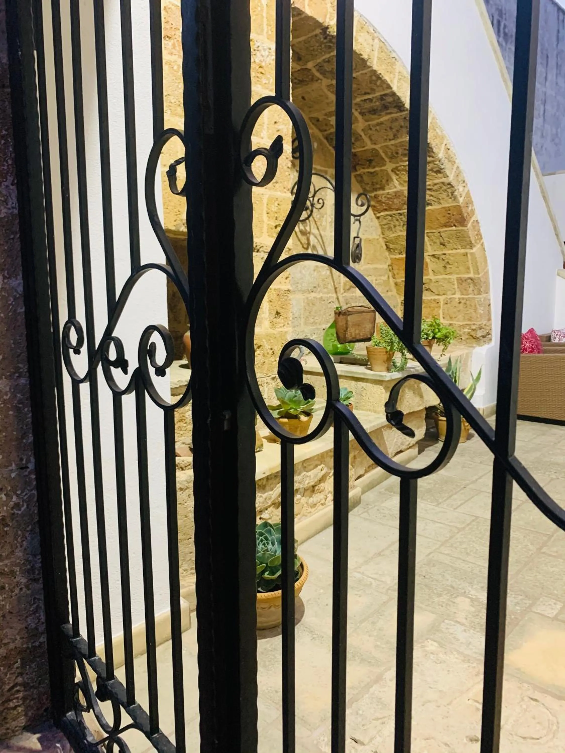 Property building in Nonna Veronica