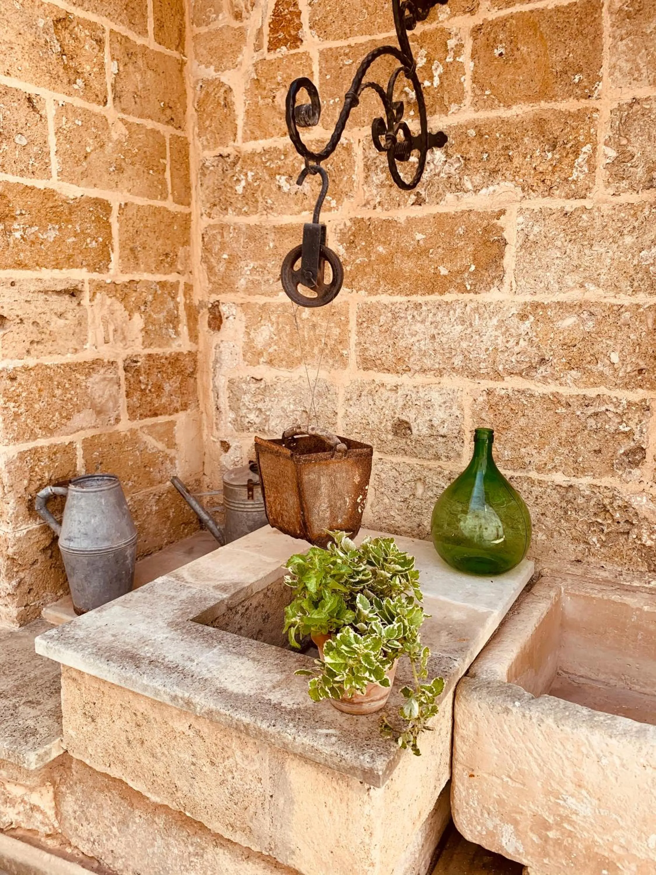 Property building in Nonna Veronica