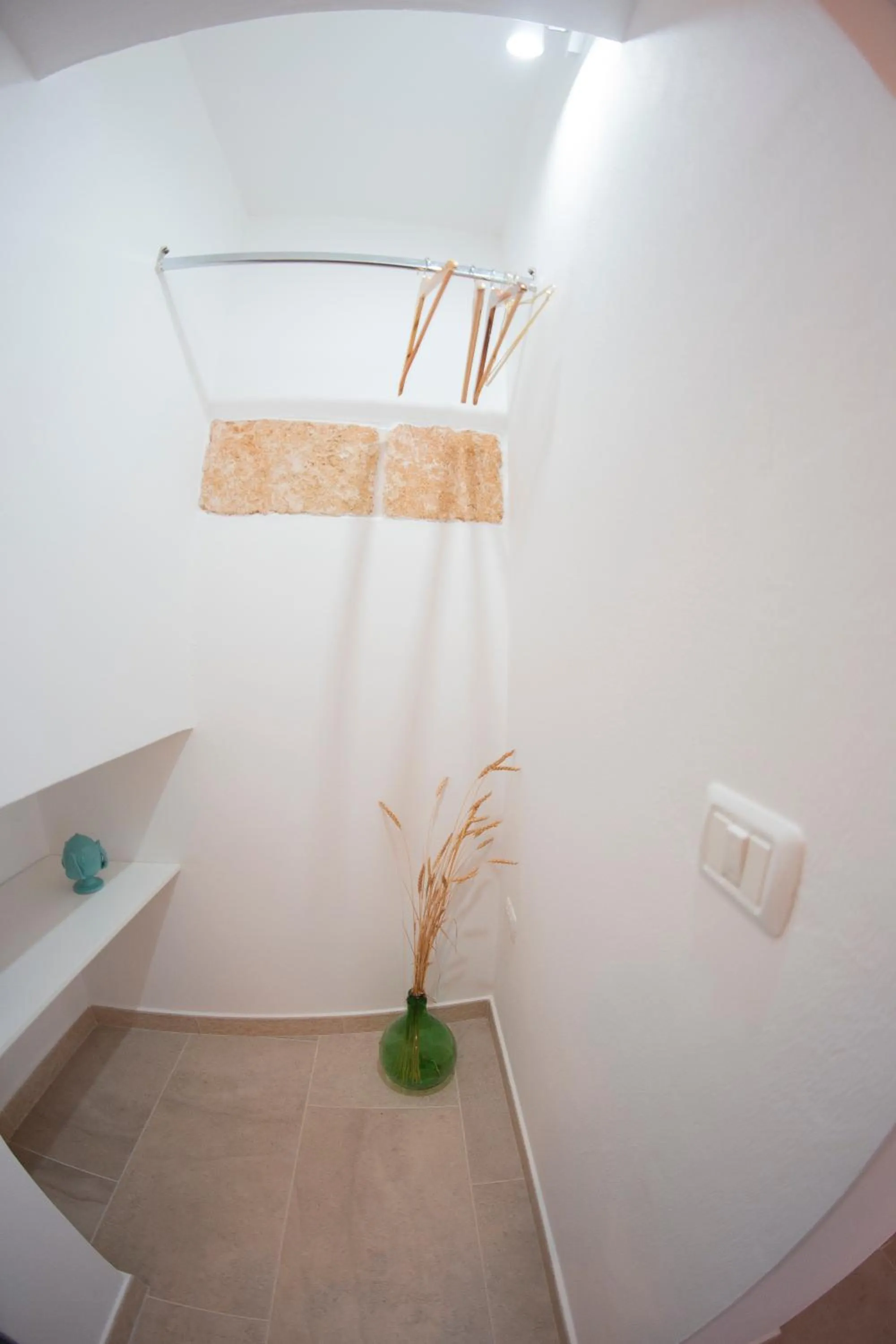 wardrobe in Nonna Veronica