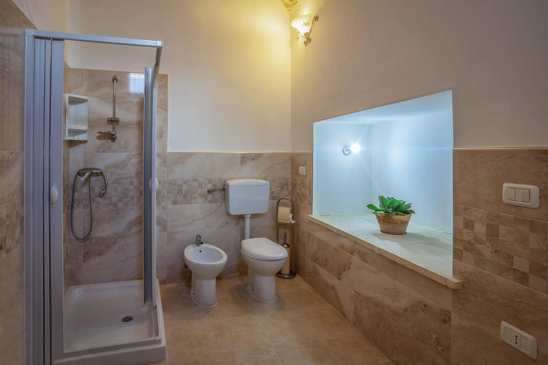 Shower in Nonna Veronica