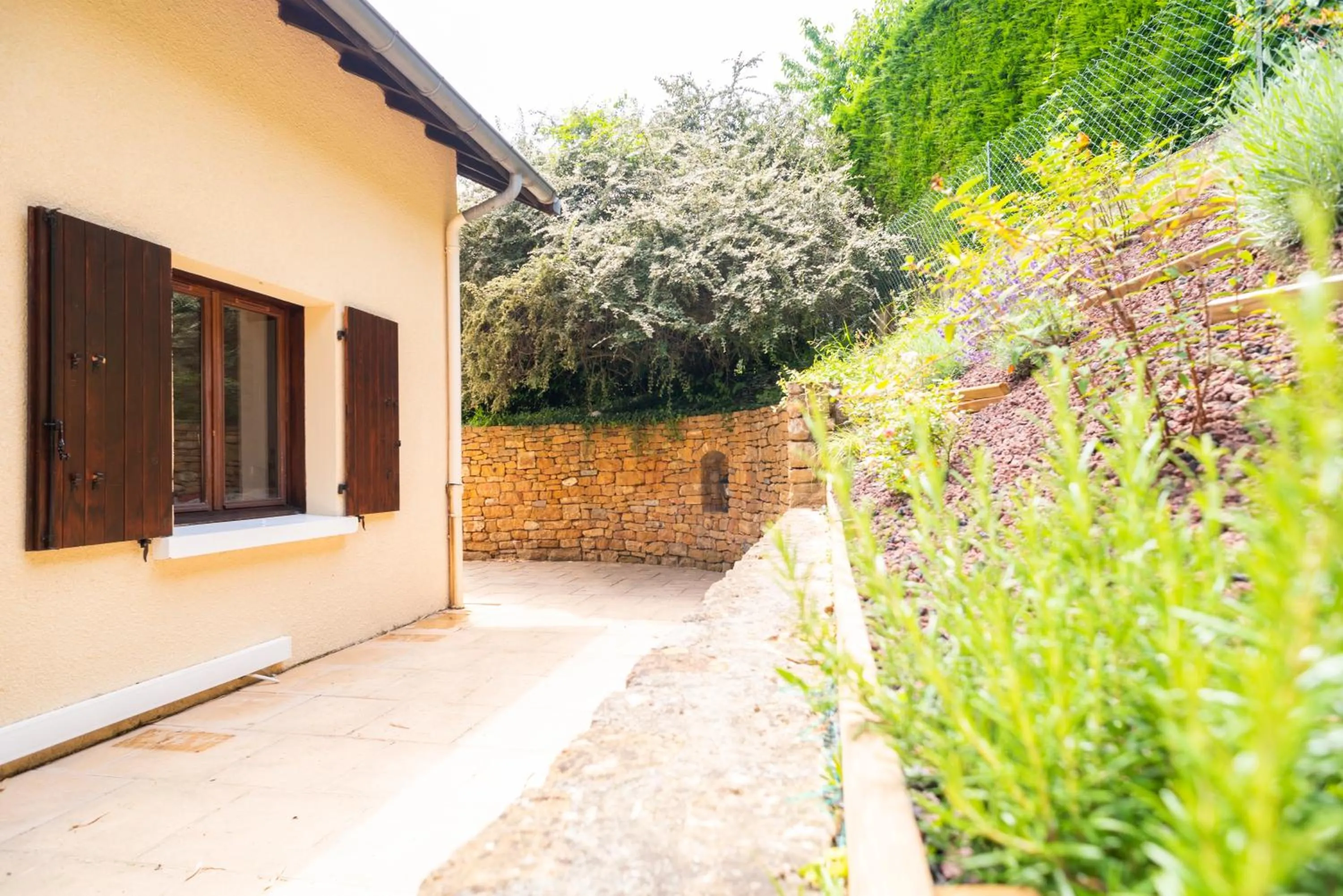 Garden in Lyon Mon Amour B&B