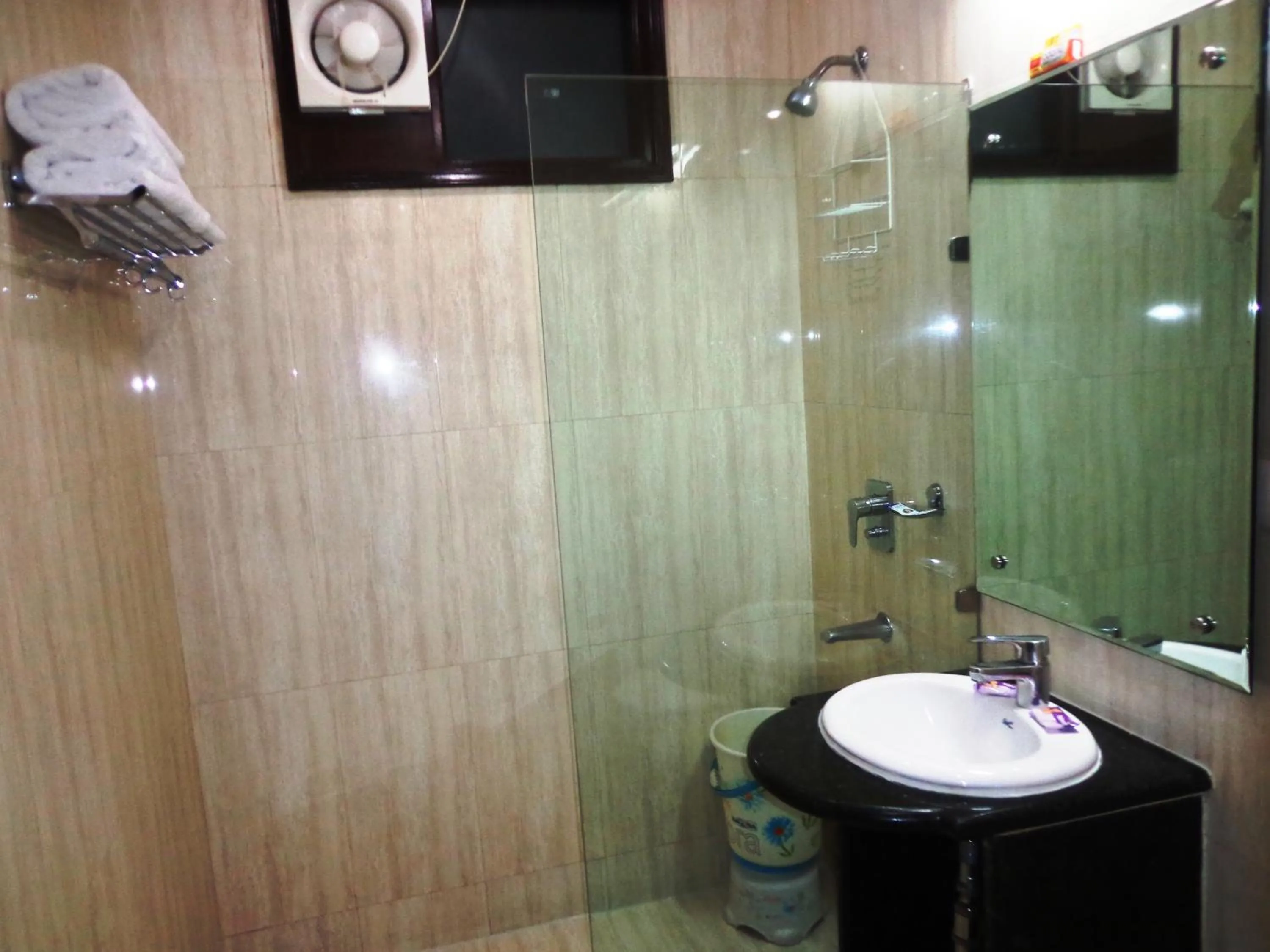 Bathroom in Sohi Residency