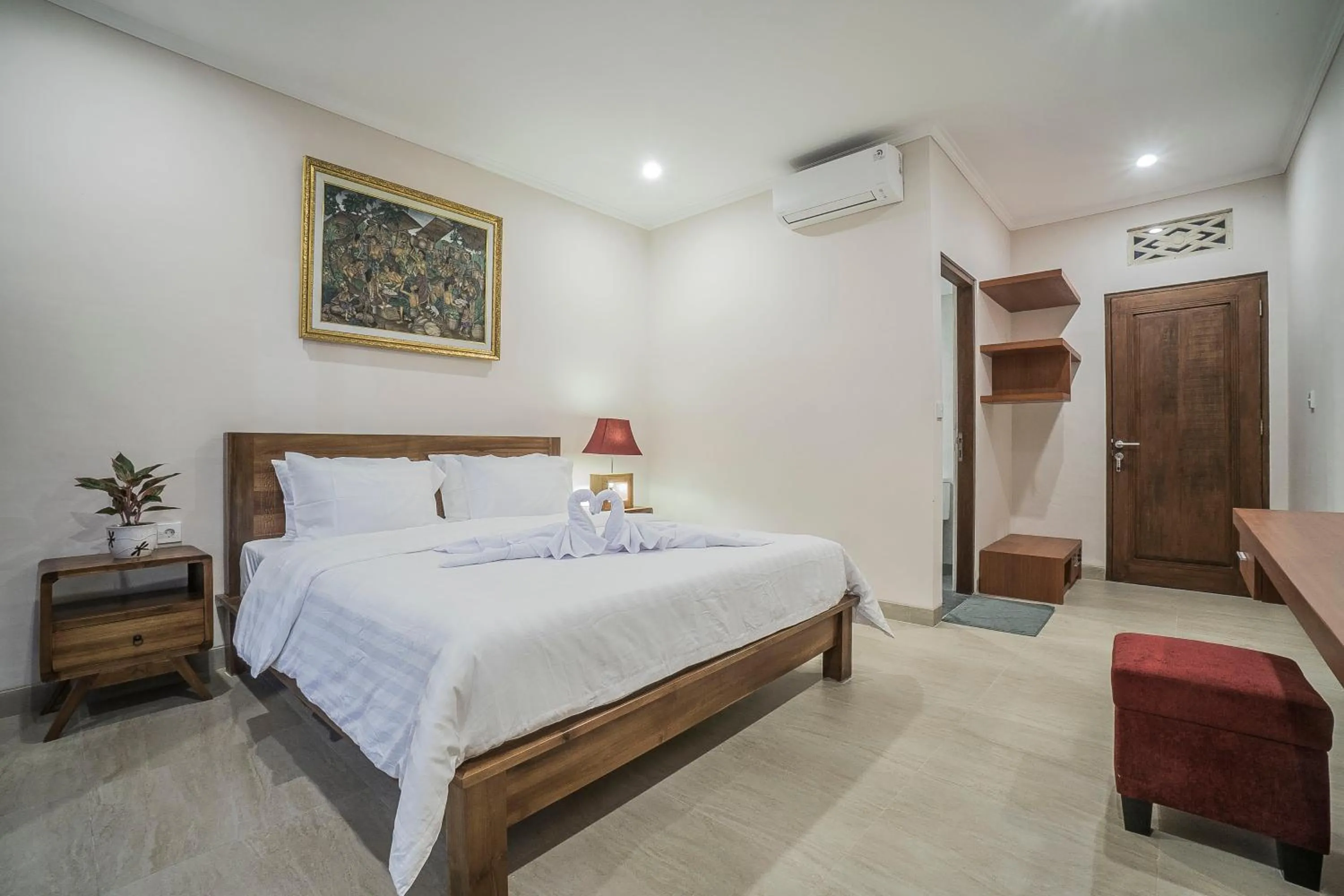 Photo of the whole room, Bed in Jero Griya Ubud