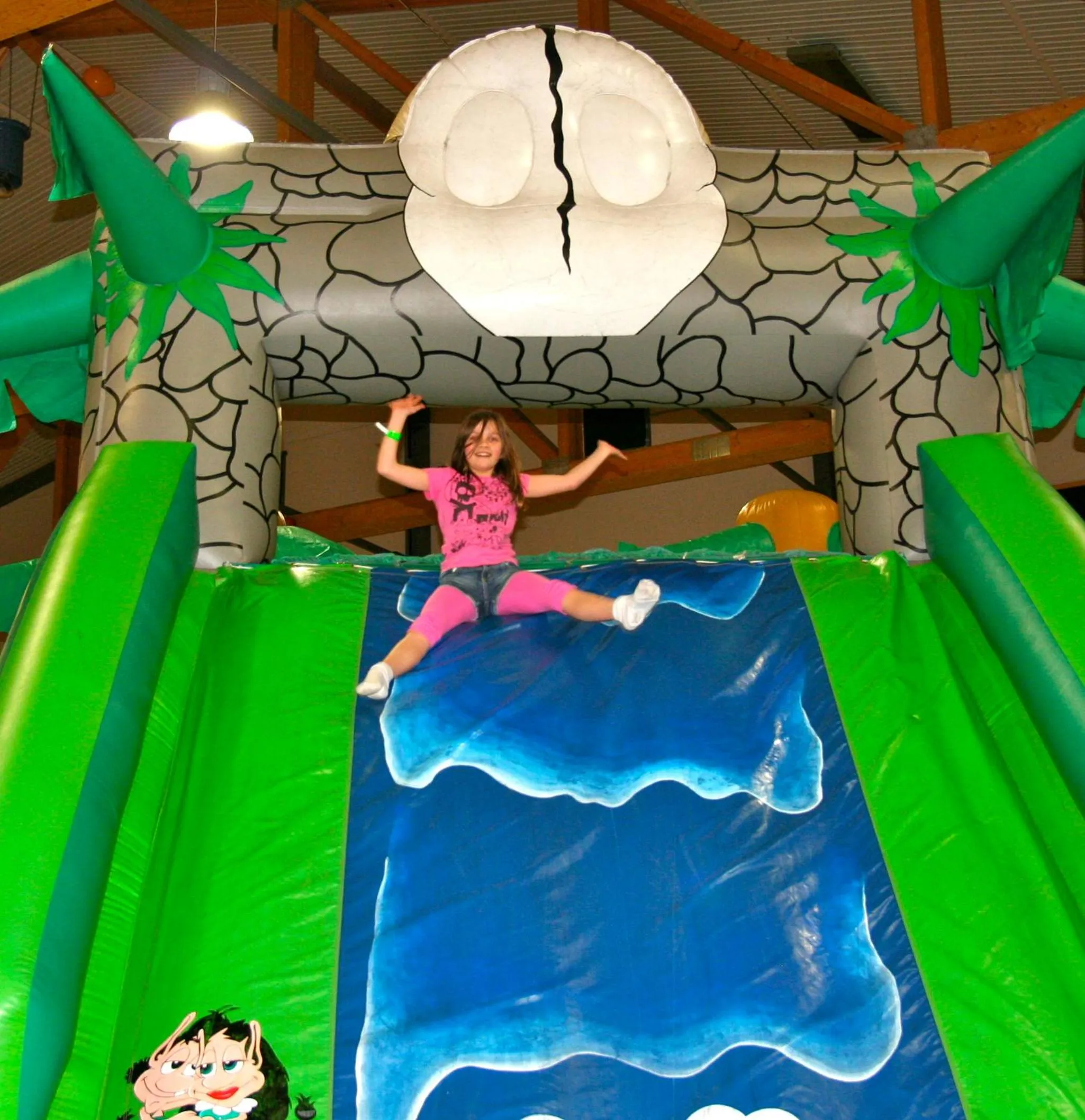 Children play ground in Vesterland Feriepark Hytter, hotell og leikeland