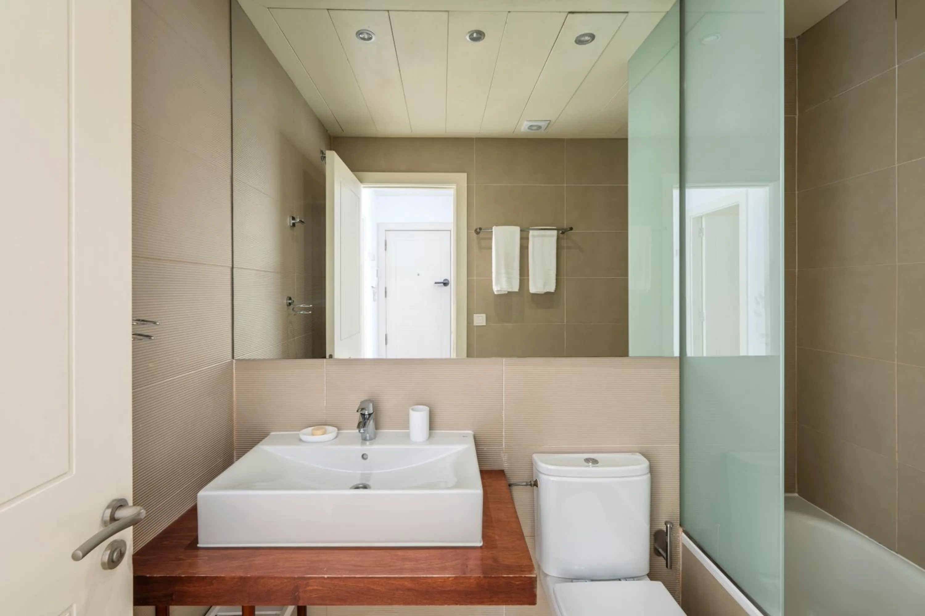 Bathroom in Aspasios Catedral Apartments