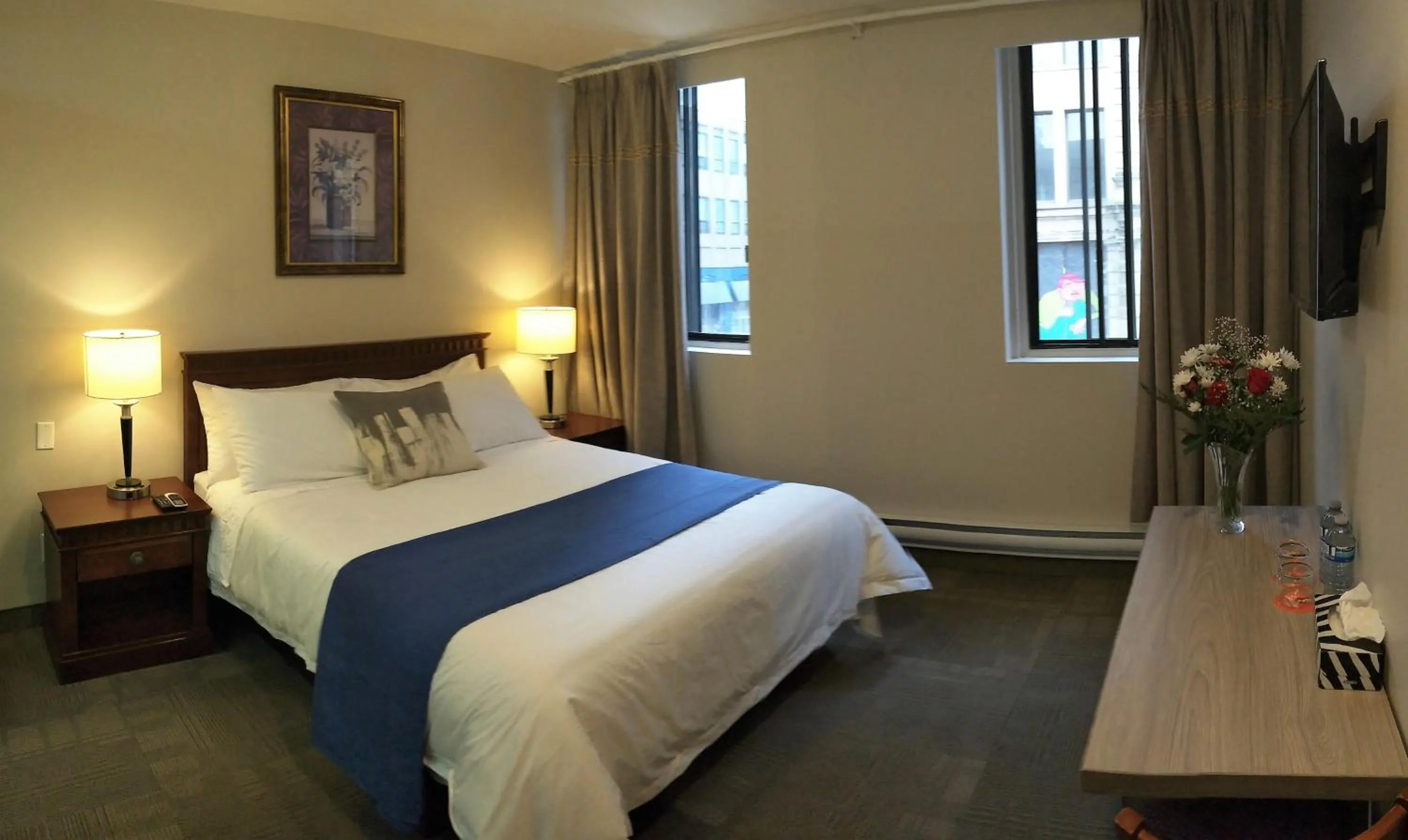 Bed in Hotel Le Deville