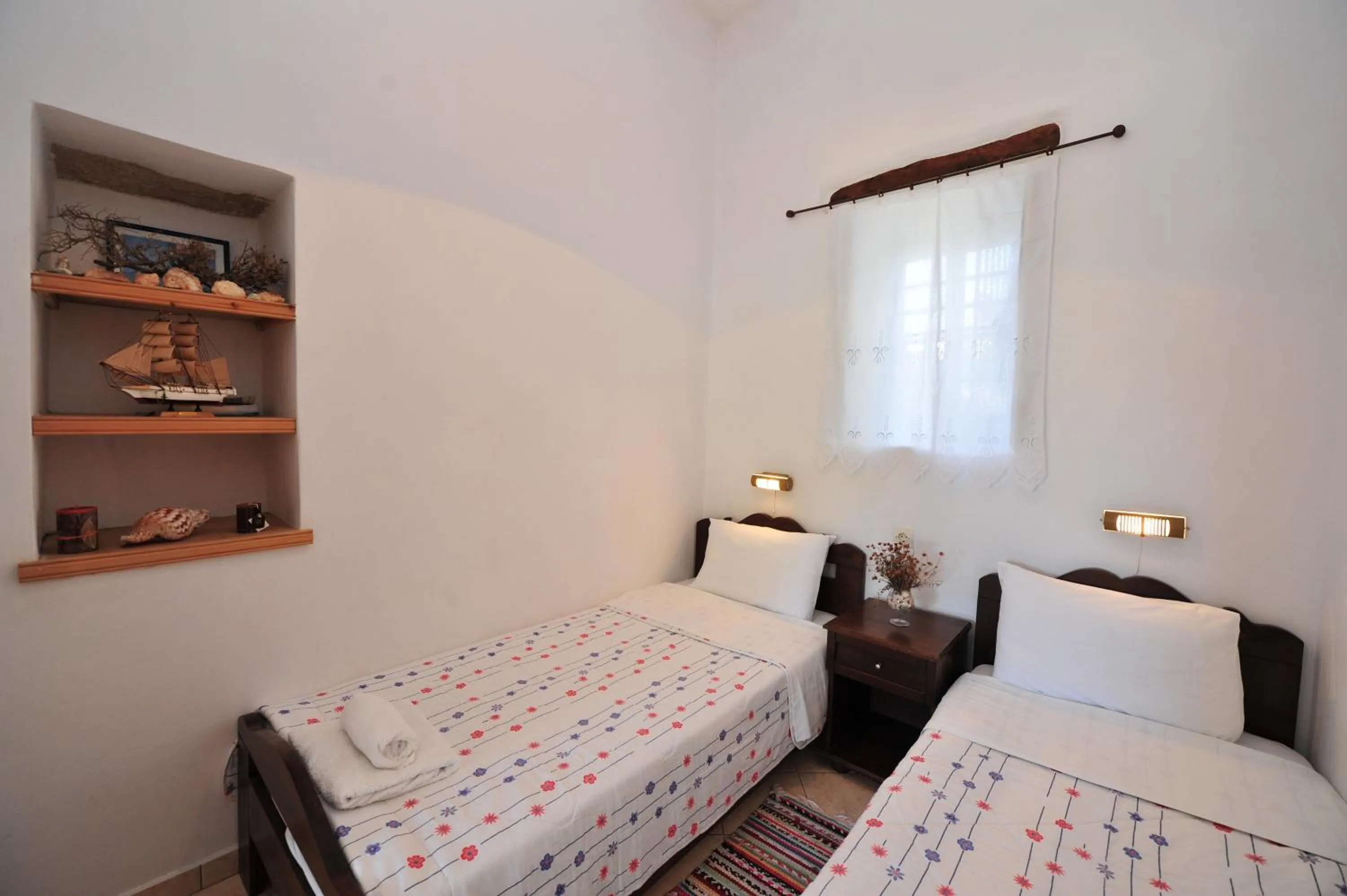 Bedroom in Pension Sofia Amorgos-Katapola