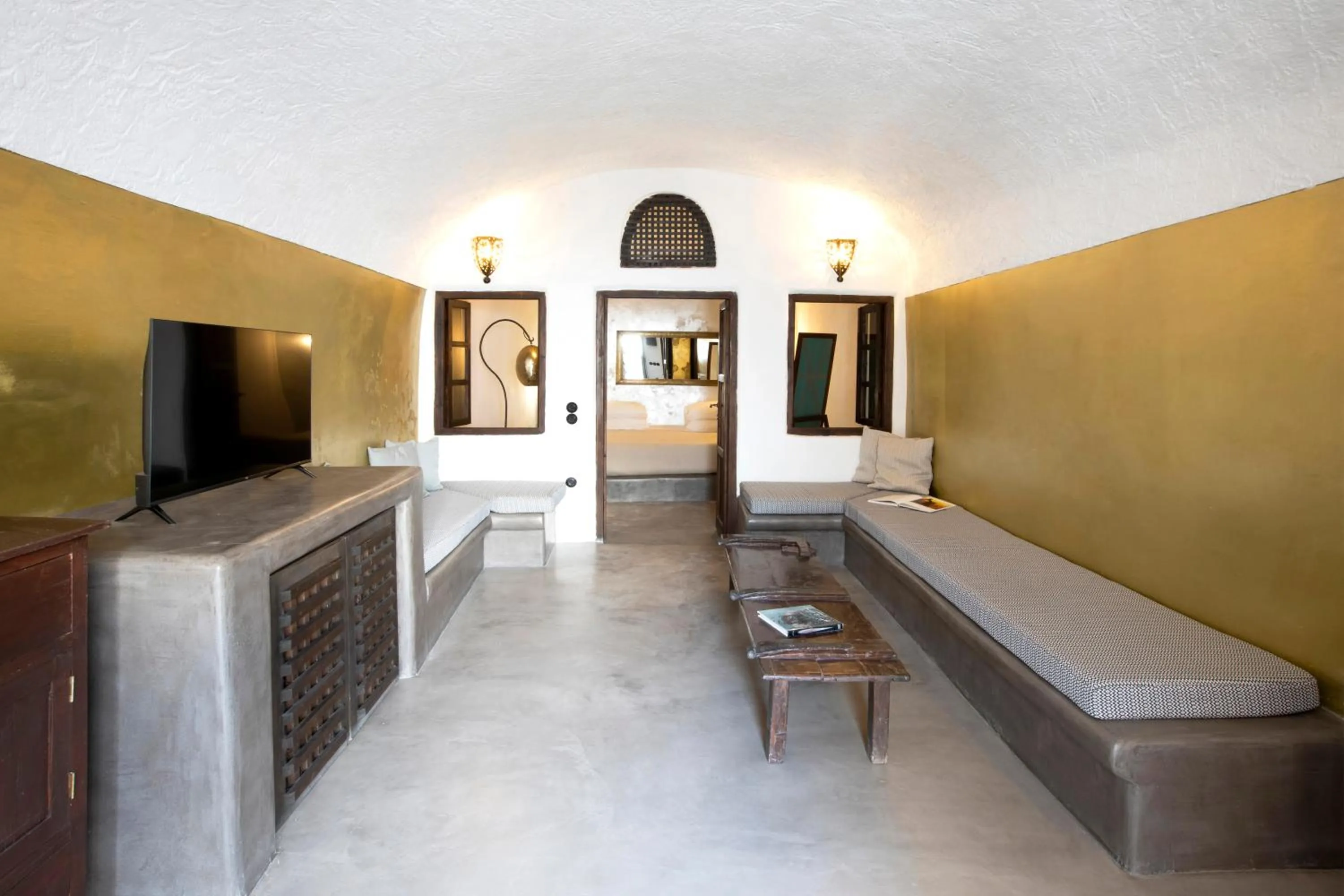 Living room, Bed in Ducato Wine Village