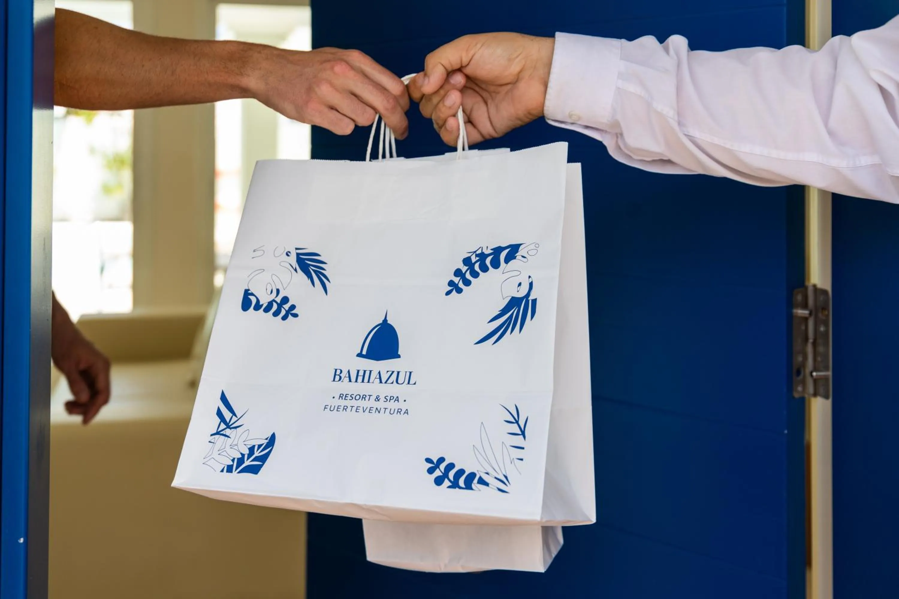 room service in Bahiazul Resort Fuerteventura