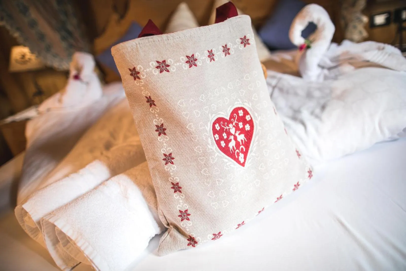 Bedroom, Bed in Hotel Chalet Alpenrose Bio Wellness Naturaktivhotel