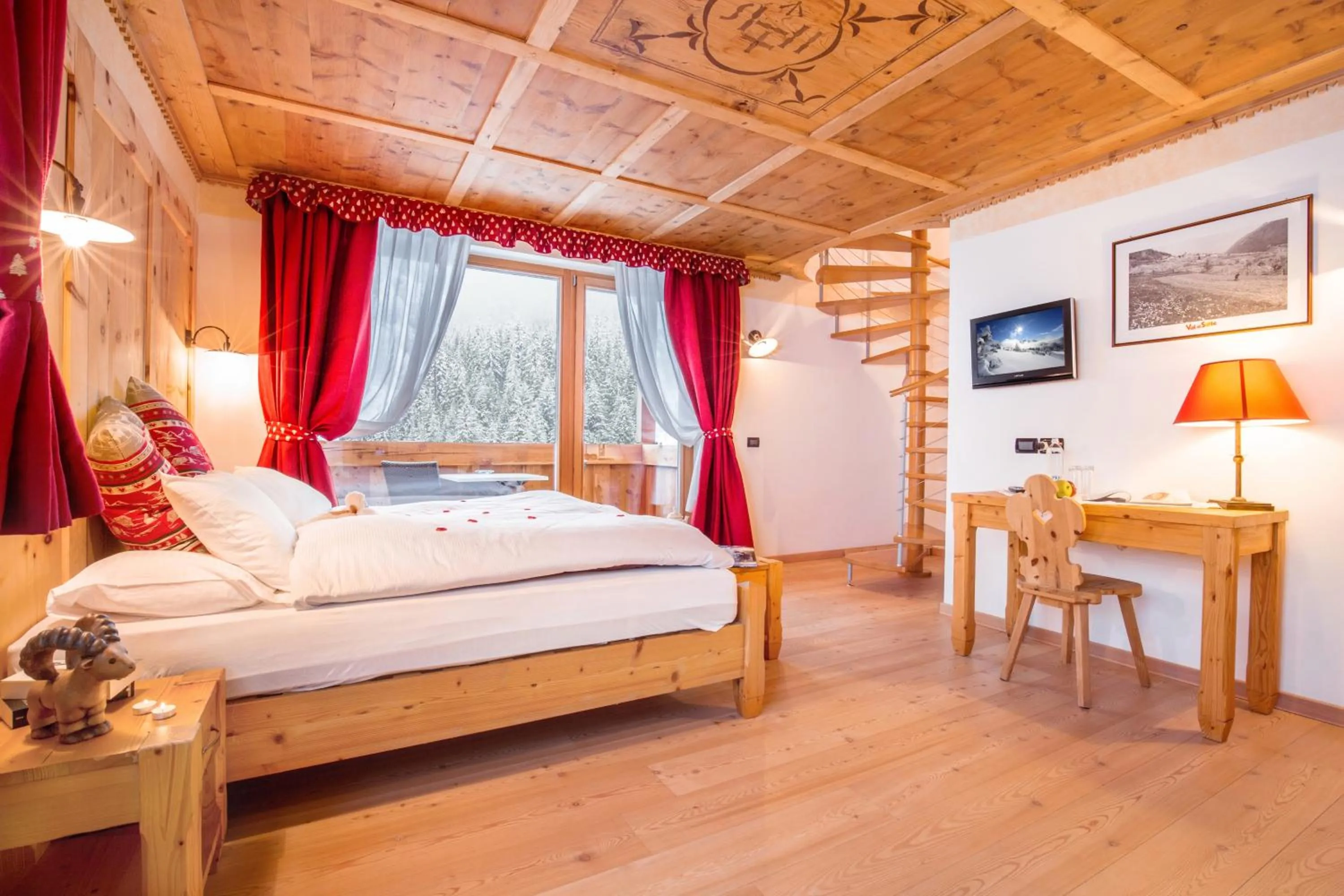 Bed in Hotel Chalet Alpenrose Bio Wellness Naturaktivhotel