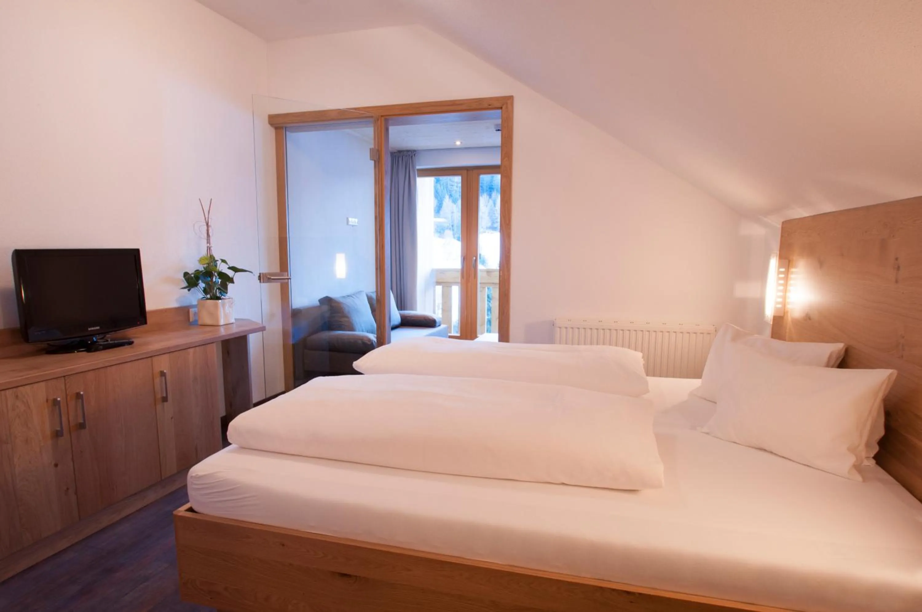 Photo of the whole room, Bed in Erlebnishotel Fendels