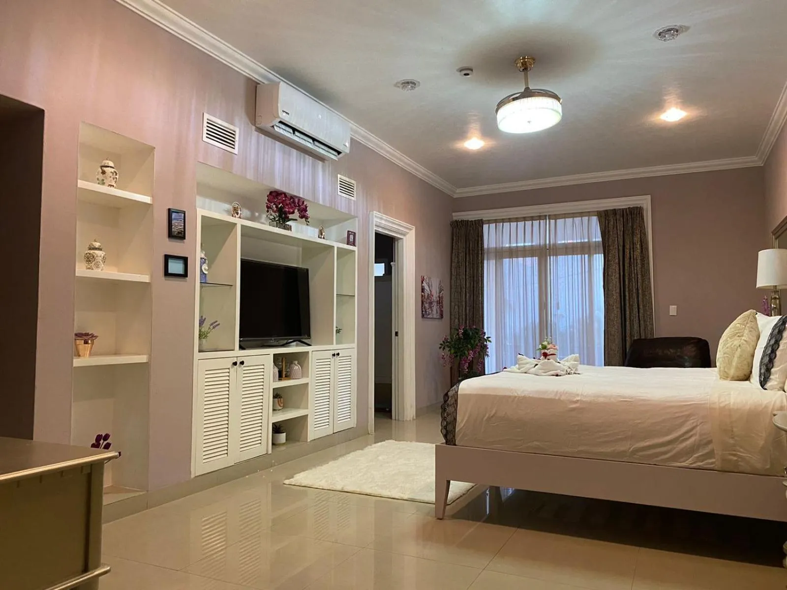 Bedroom, Bed in Villa Segovia Cozumel