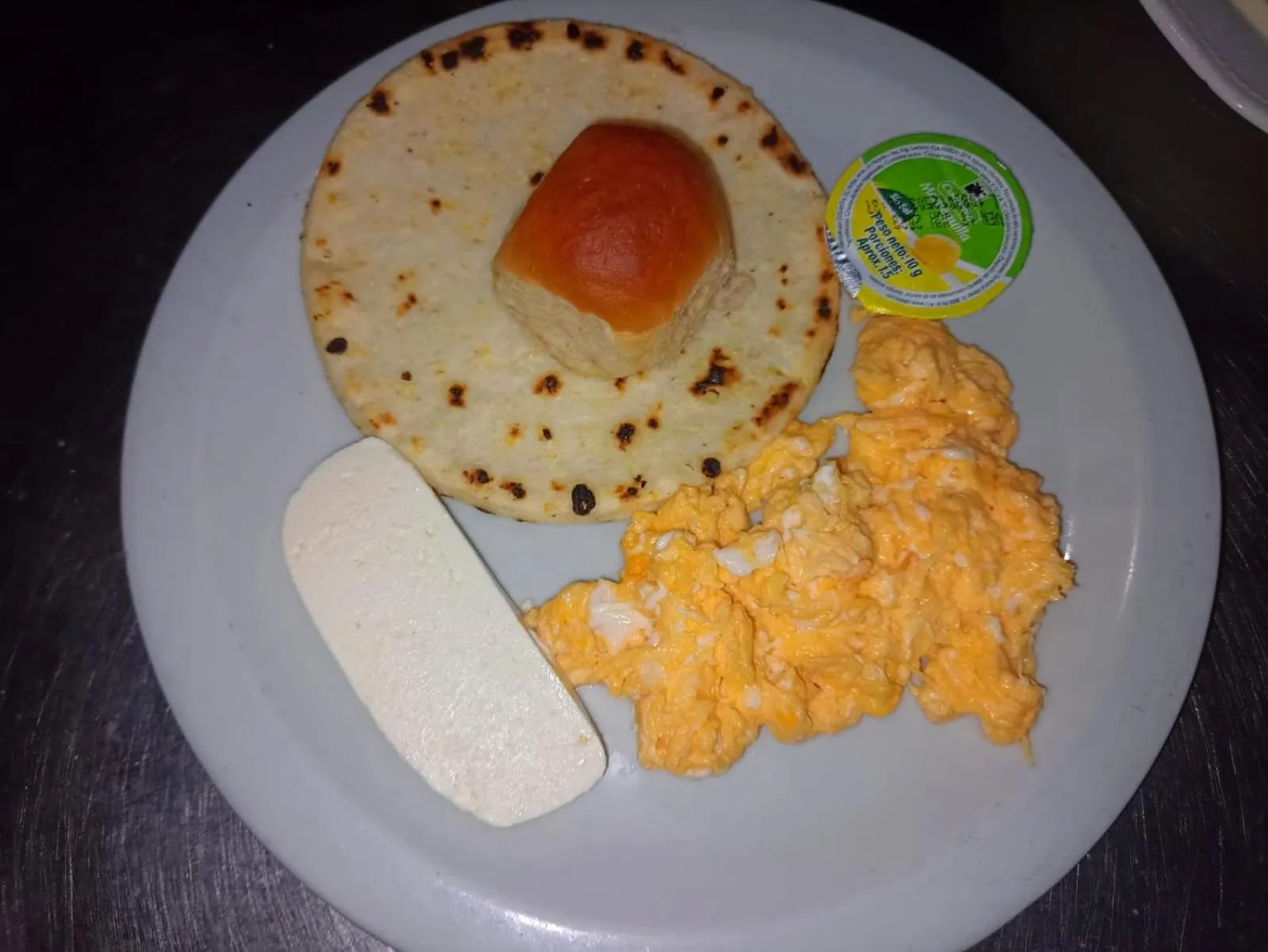 Breakfast in Hotel Oasis