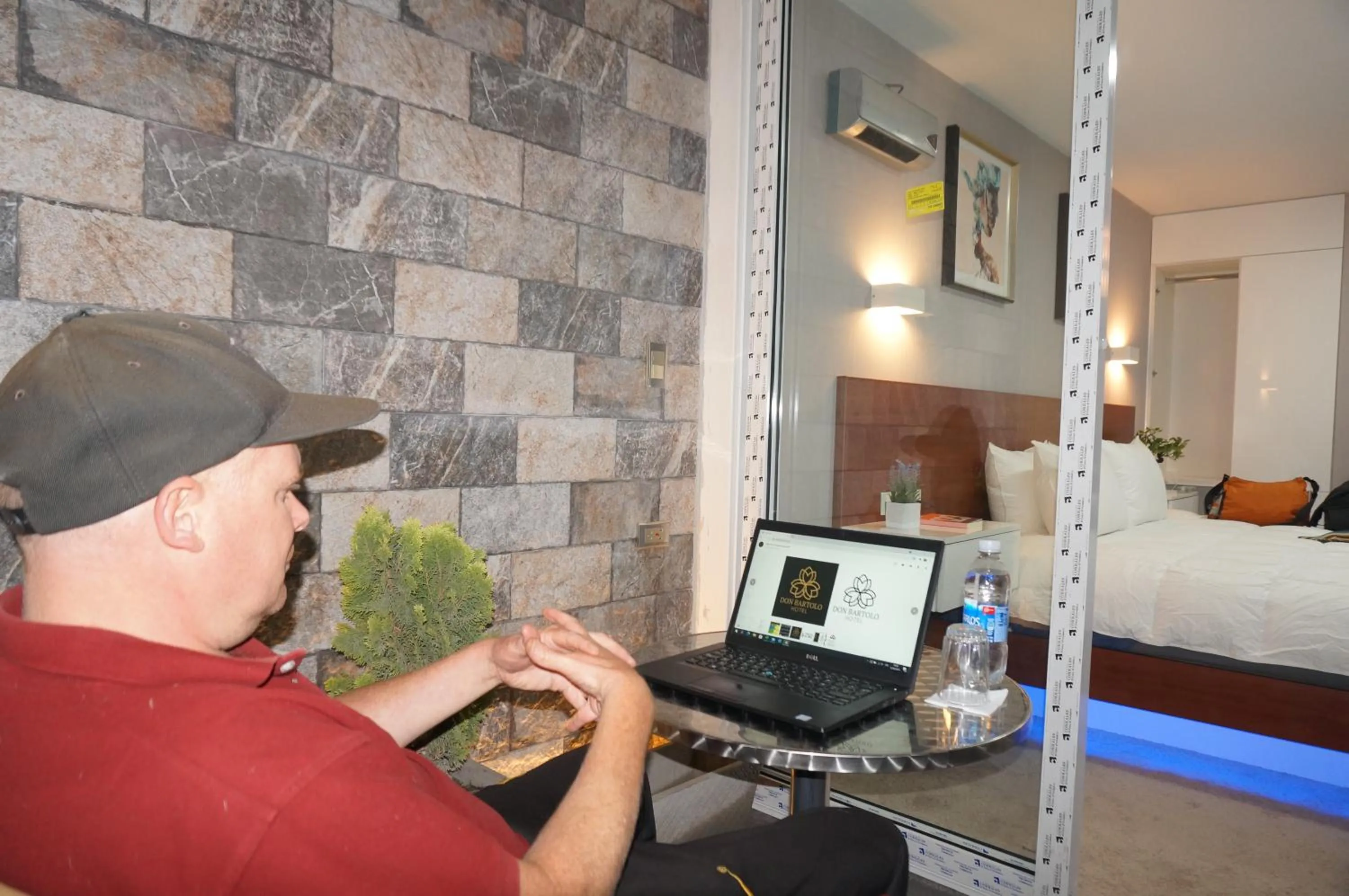 People, Bed in Hotel Don Bartolo