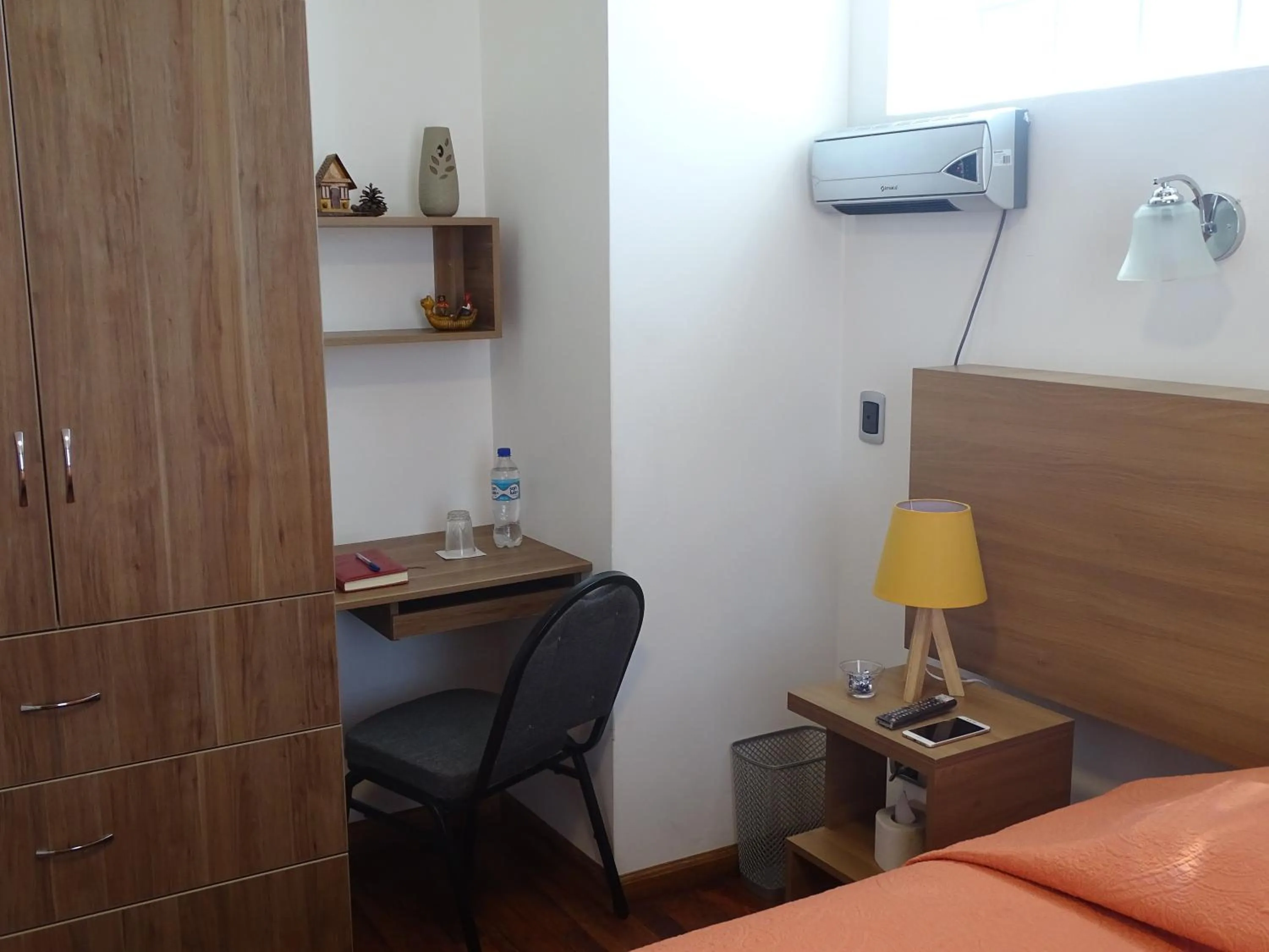 TV and multimedia in Hotel Don Bartolo