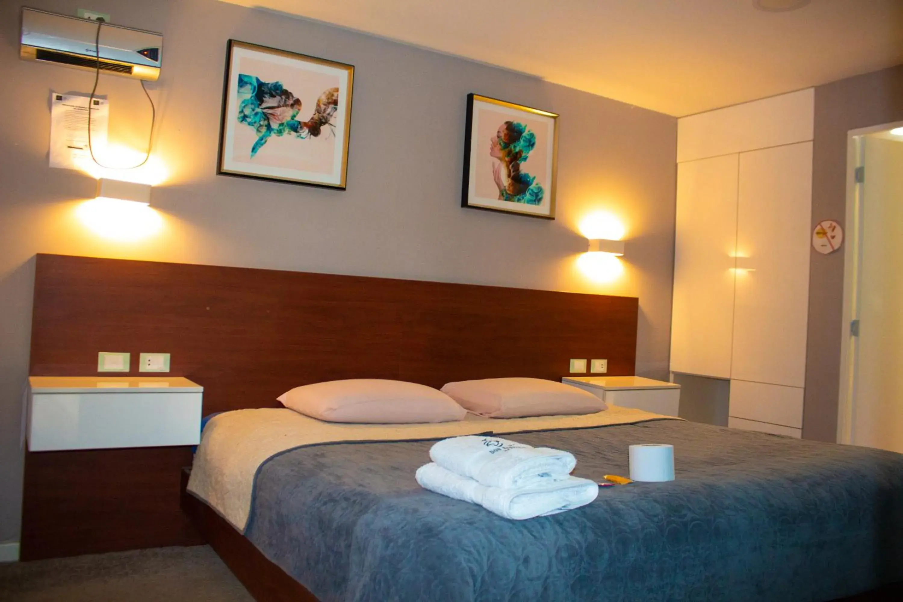 Superior King Room in Hotel Don Bartolo Superior King Room in Hotel Don Bartolo