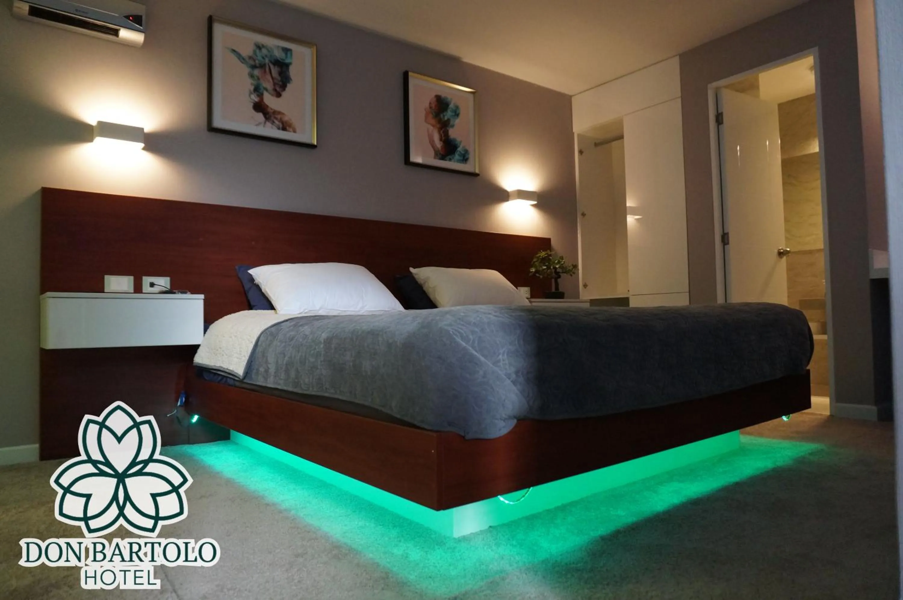 Bed in Hotel Don Bartolo