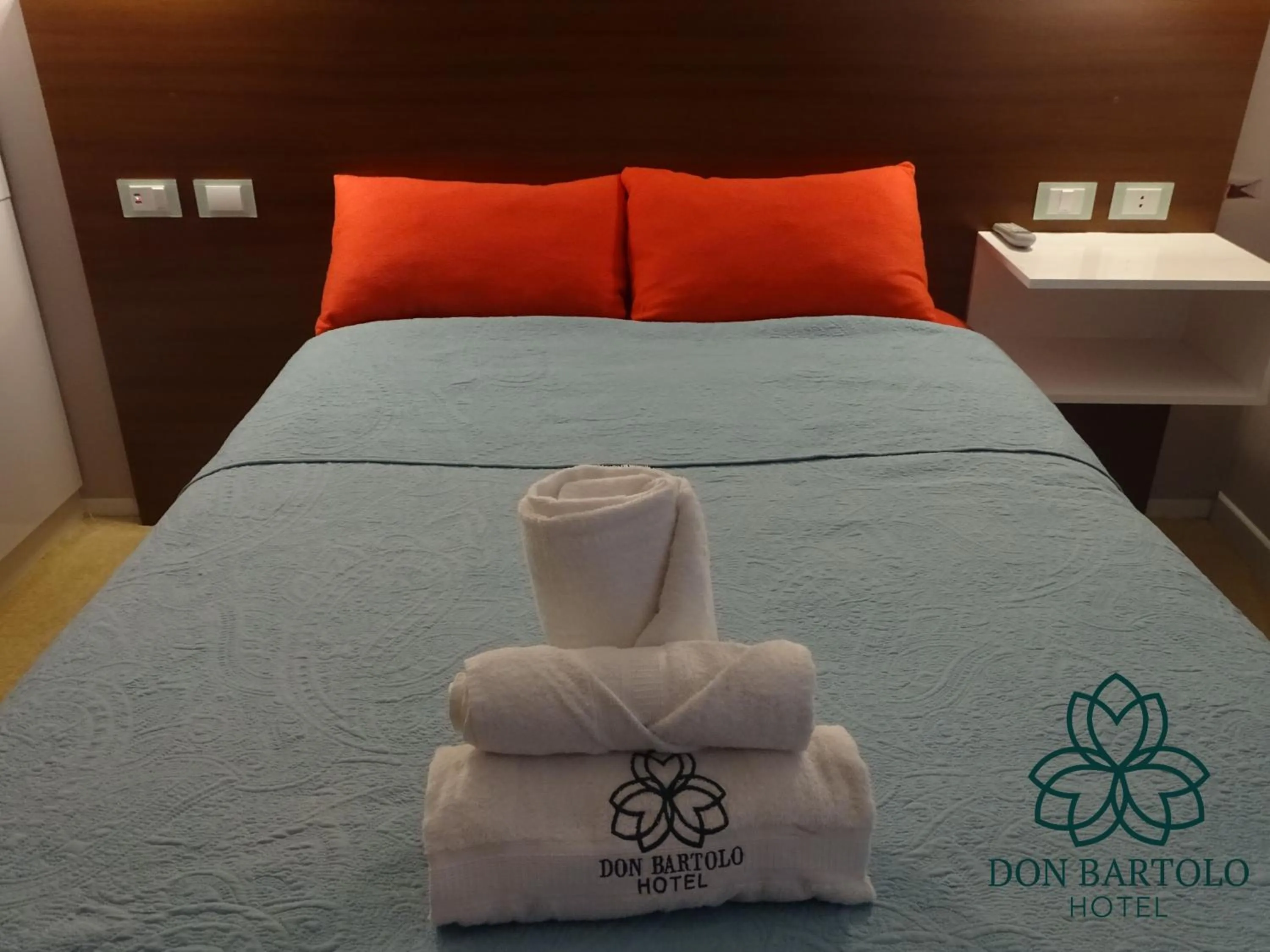 Bed in Hotel Don Bartolo