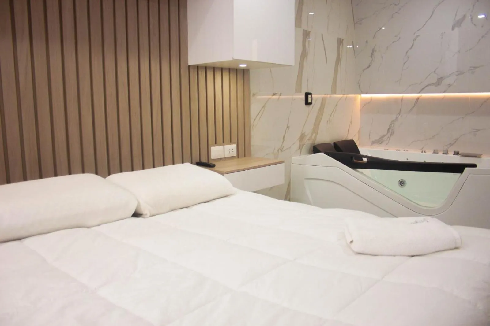 Bed in Hotel Don Bartolo