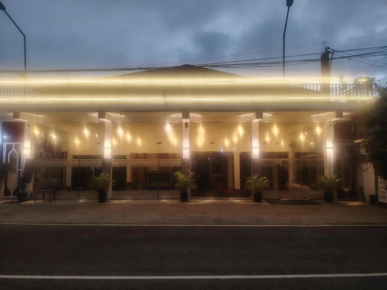Subash Hotel