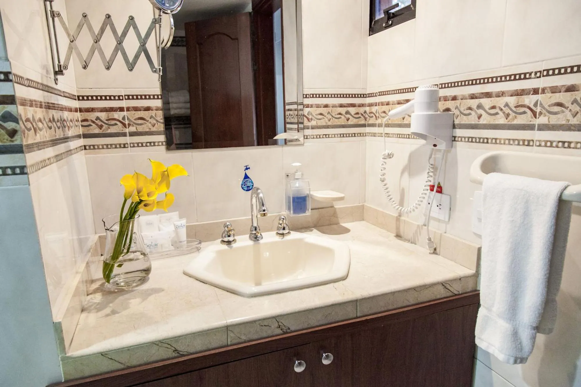 Bathroom in Hotel Casa Laureles