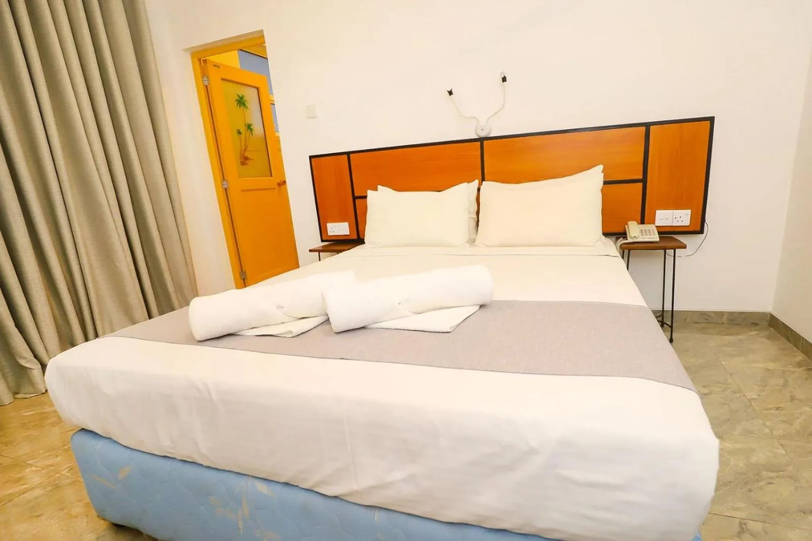 Bed in Serenity Tissa