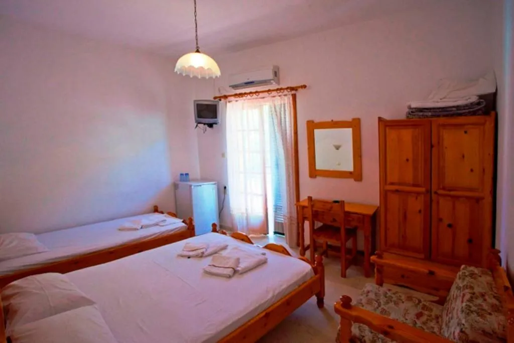 Sideris Lambros Rooms