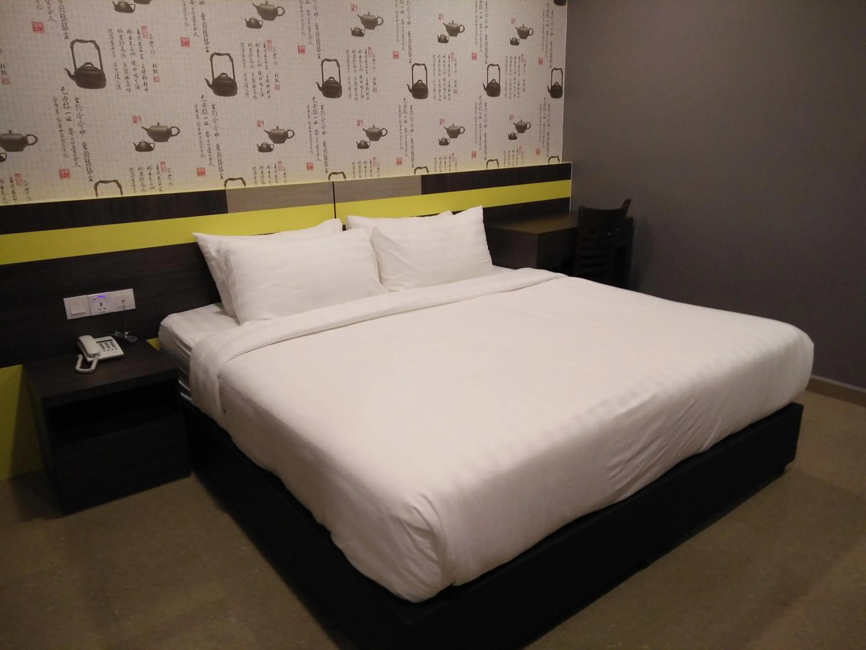 Bed in Kampar Boutique Hotel