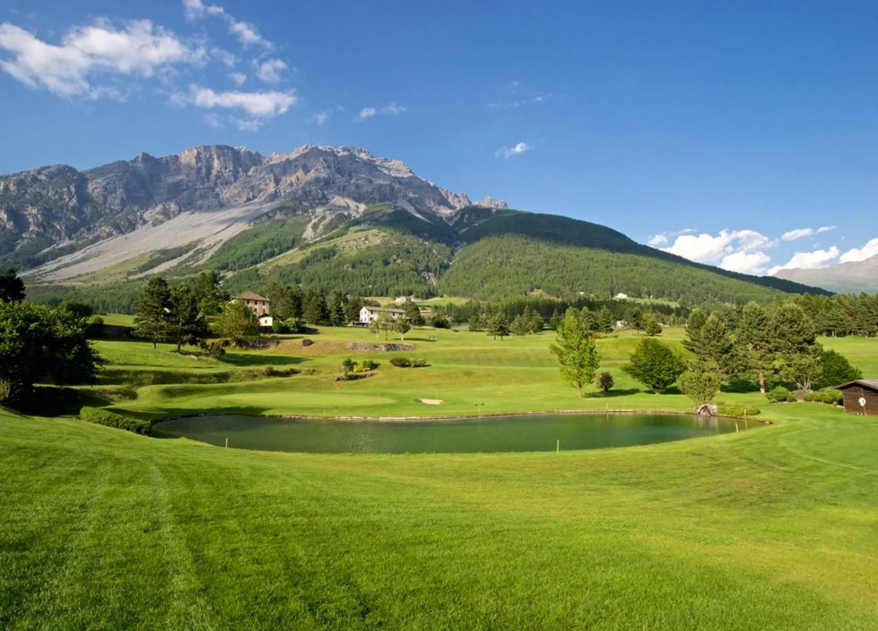 Golfcourse in Sottovento Luxury Hospitality