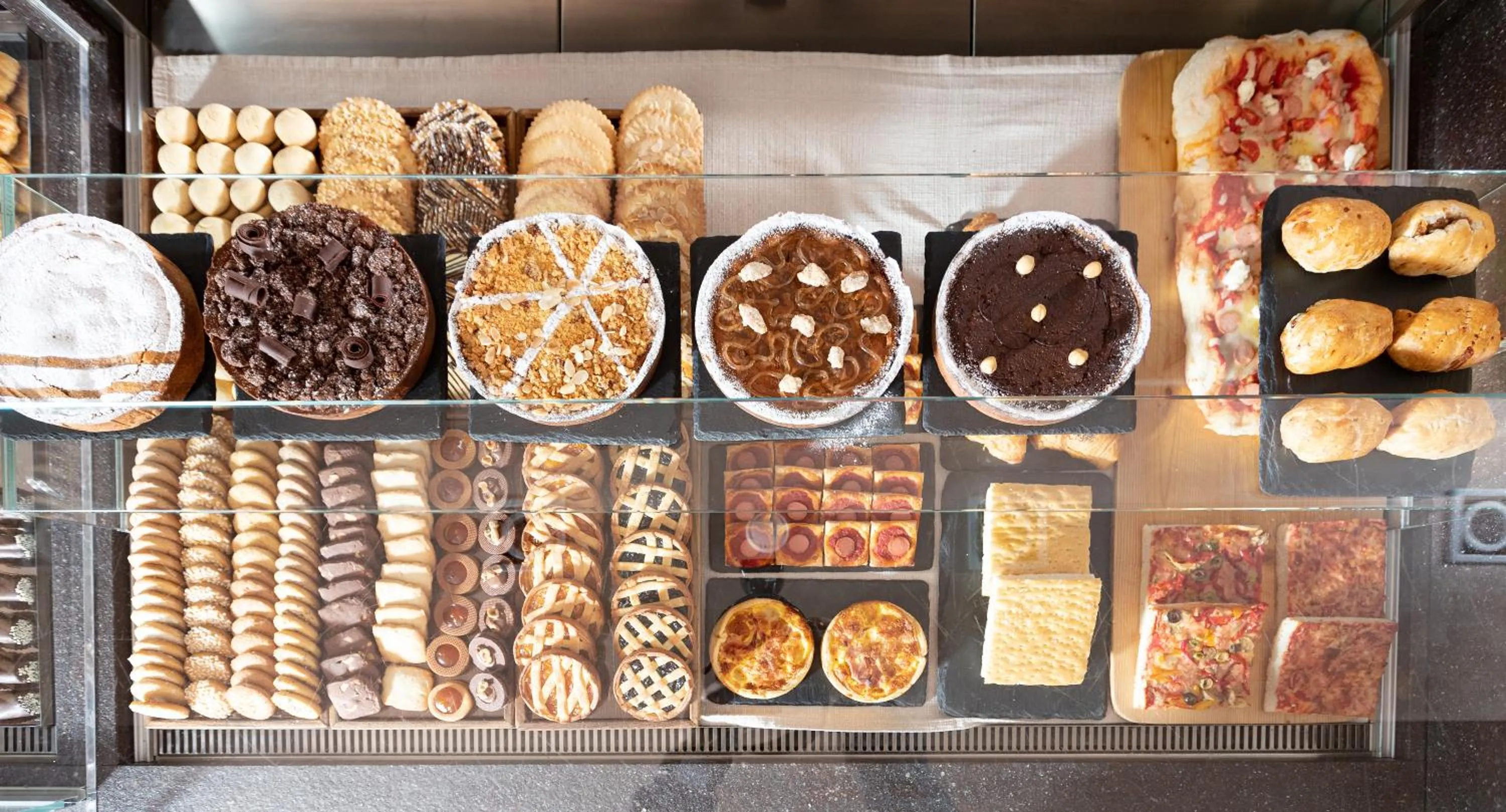 Lounge or bar in Sottovento Luxury Hospitality